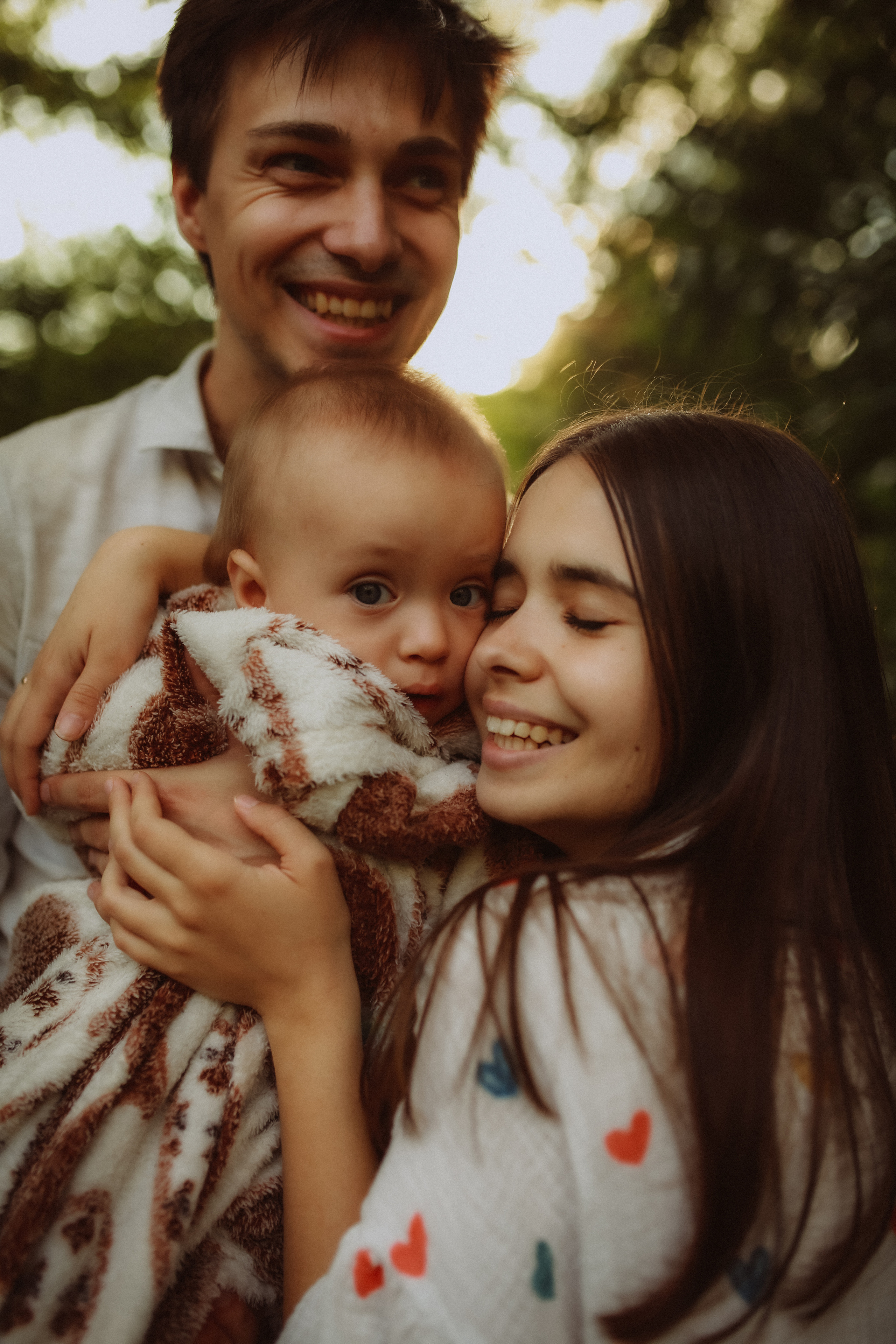 Митя, Лена и Лёвушка. Семейный фотограф в Москве и Люберцах Юлия Гуськова