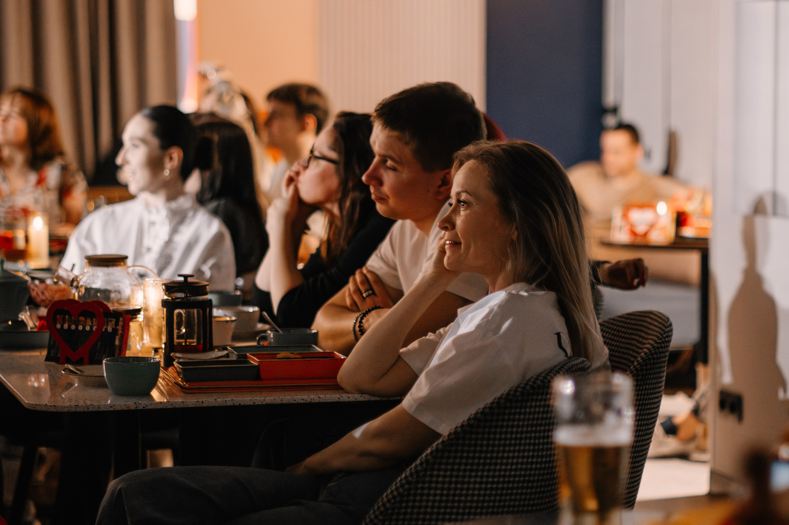 StandUp с Наташей Красновой. 1 апреля в Sketch. Фотограф в Челябинске Любовь Денисенко