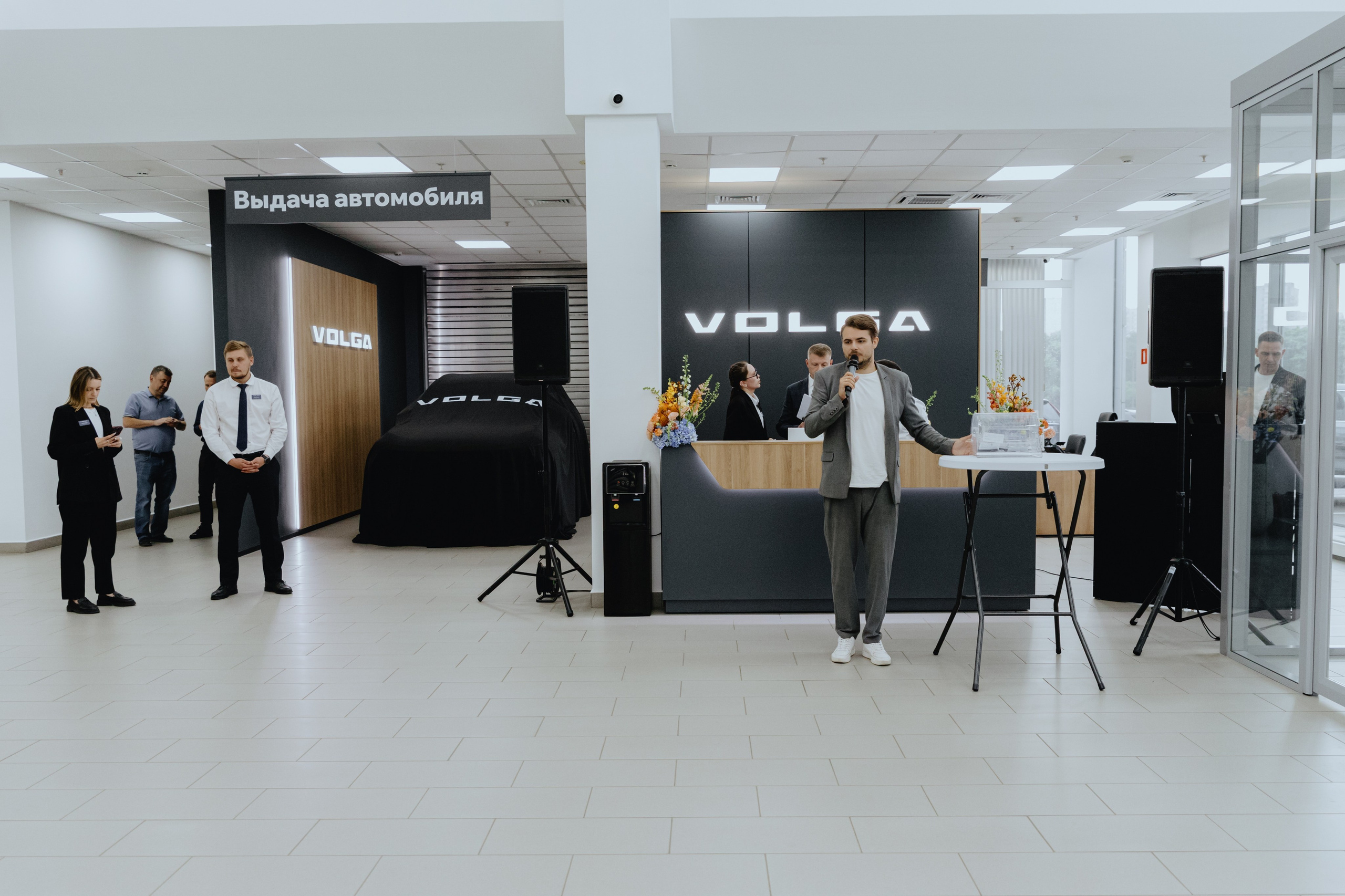 Презентация автомобилей «Volga». Фотограф в Москве и Санкт-Петербурге Дарина