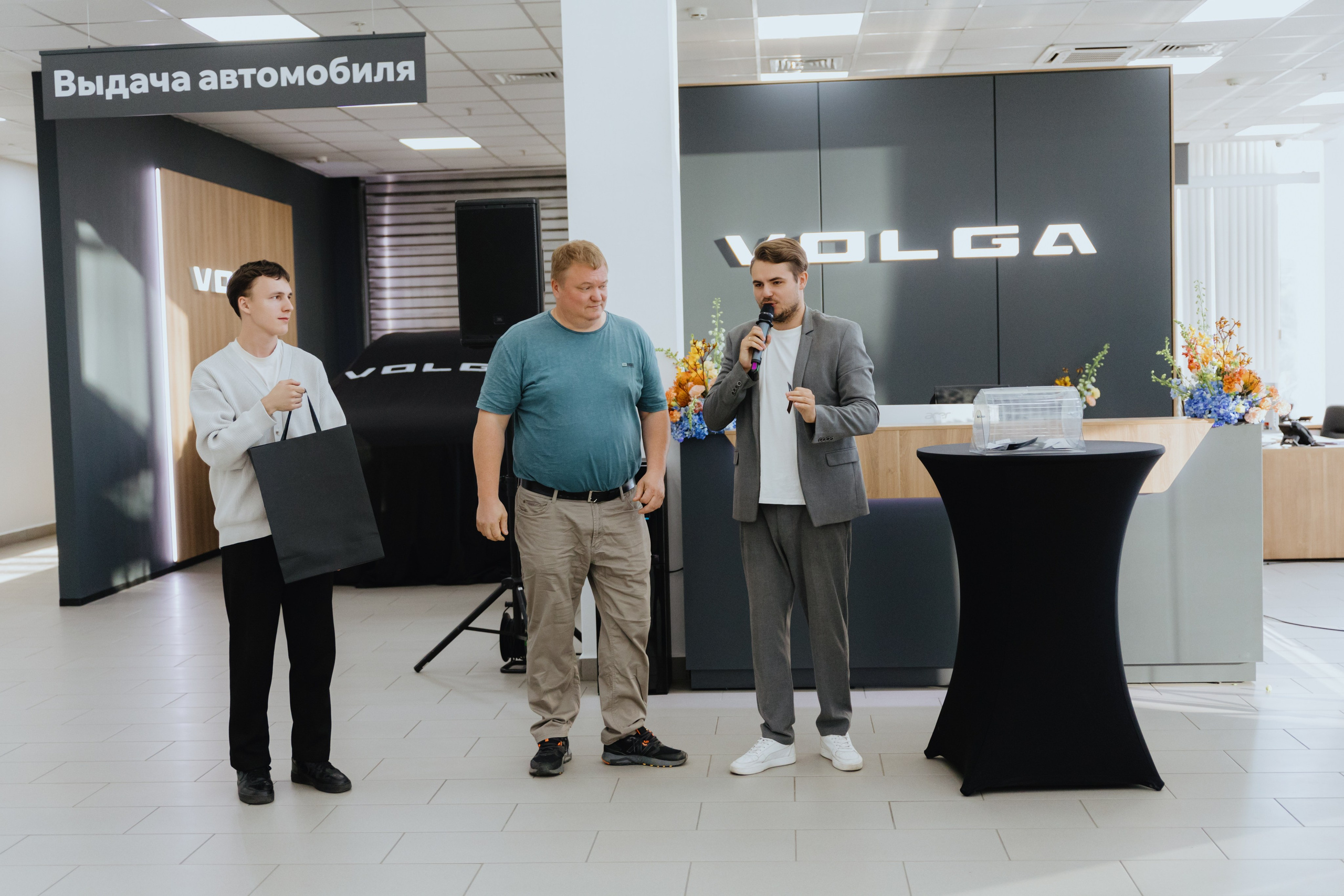 Презентация автомобилей «Volga». Фотограф в Москве и Санкт-Петербурге Дарина