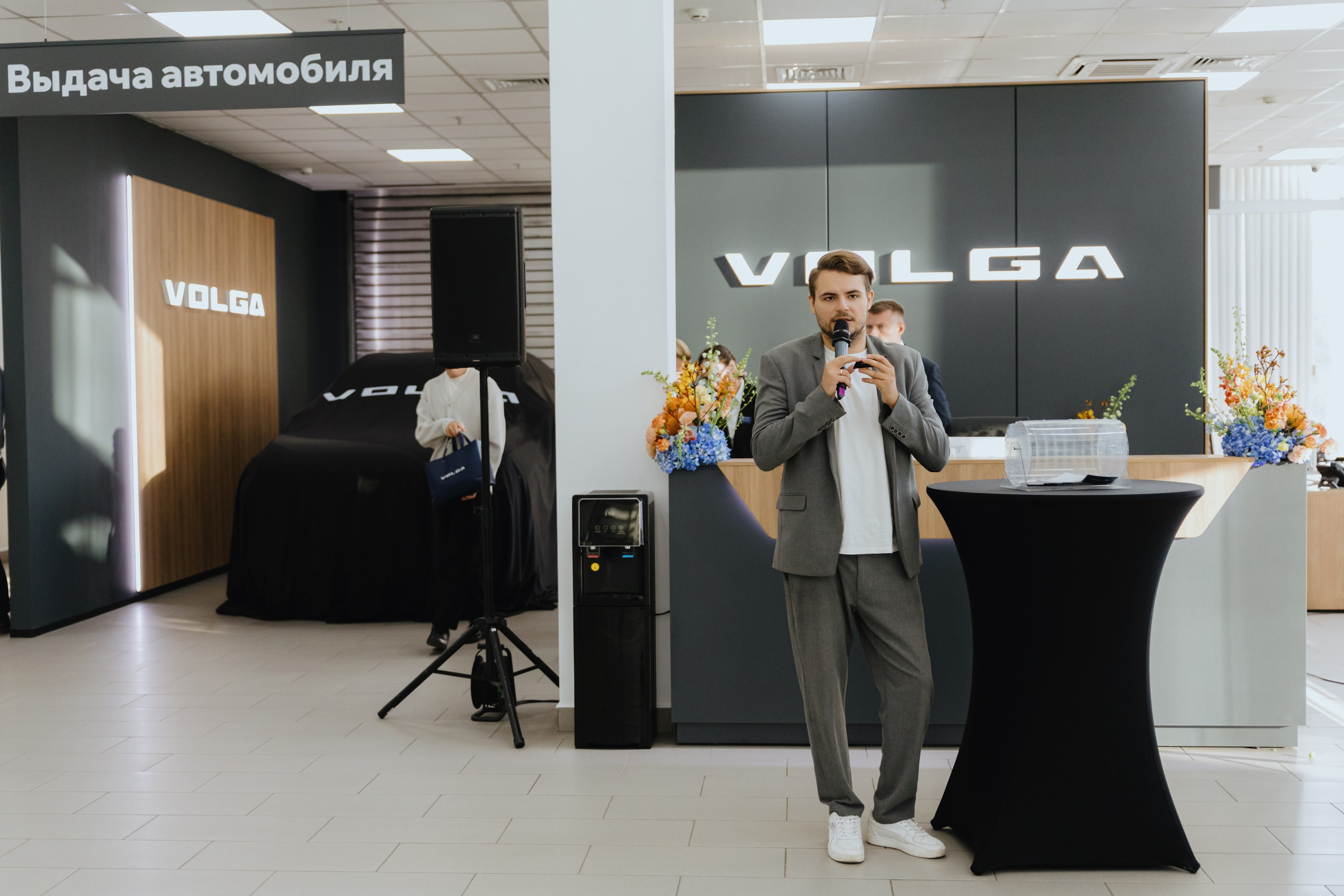Презентация автомобилей «Volga». Фотограф в Москве и Санкт-Петербурге Дарина
