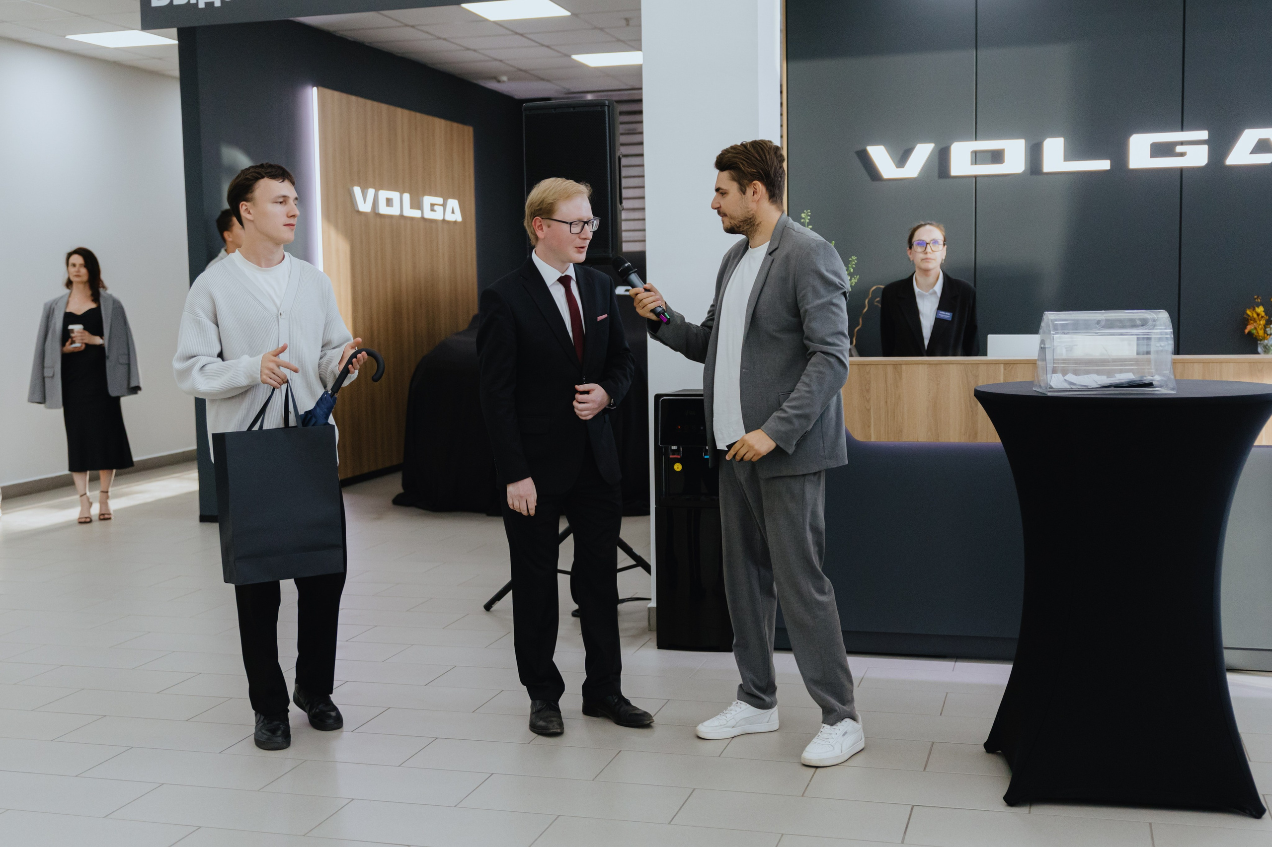 Презентация автомобилей «Volga». Фотограф в Москве и Санкт-Петербурге Дарина