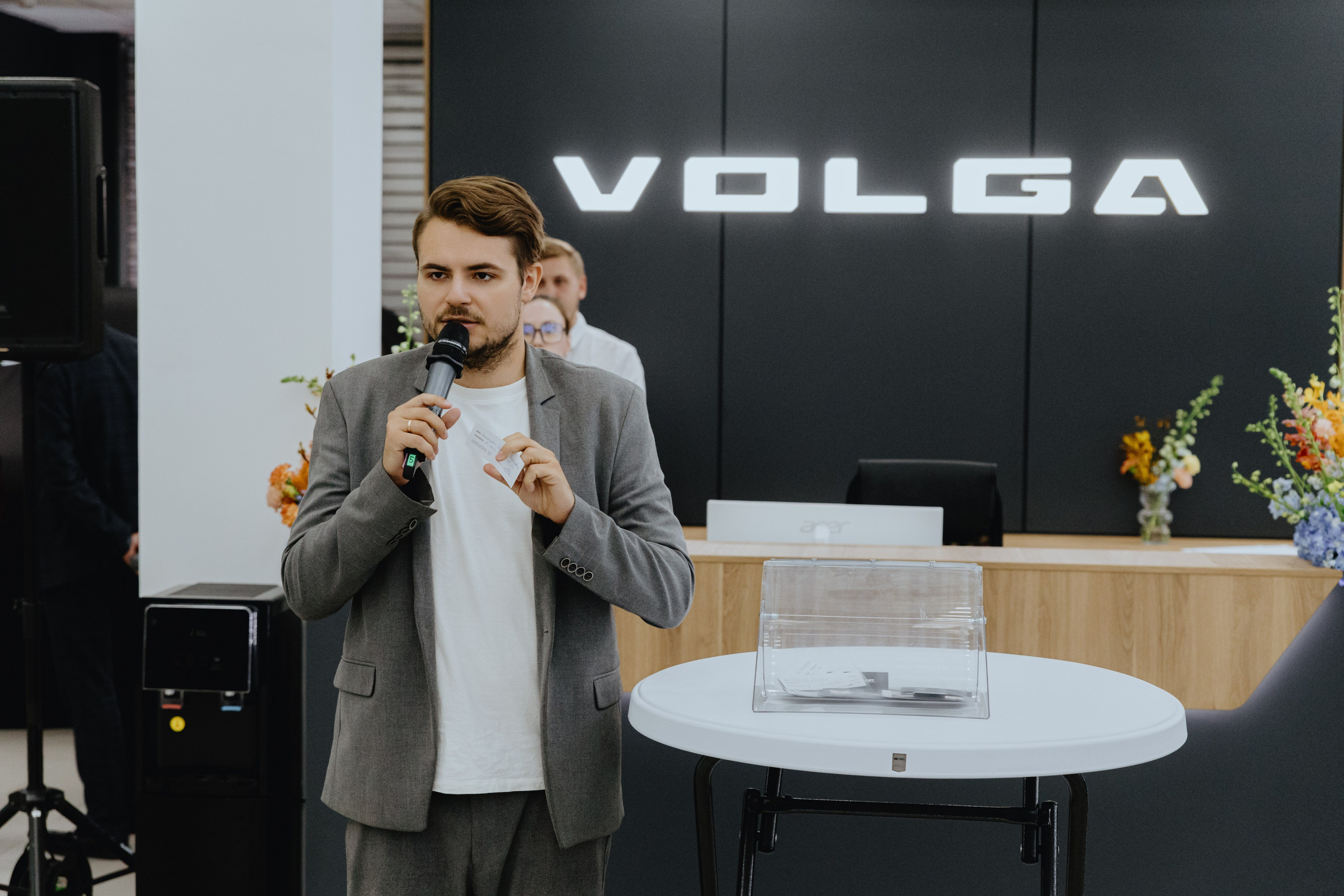 Презентация автомобилей «Volga». Фотограф в Москве и Санкт-Петербурге Дарина
