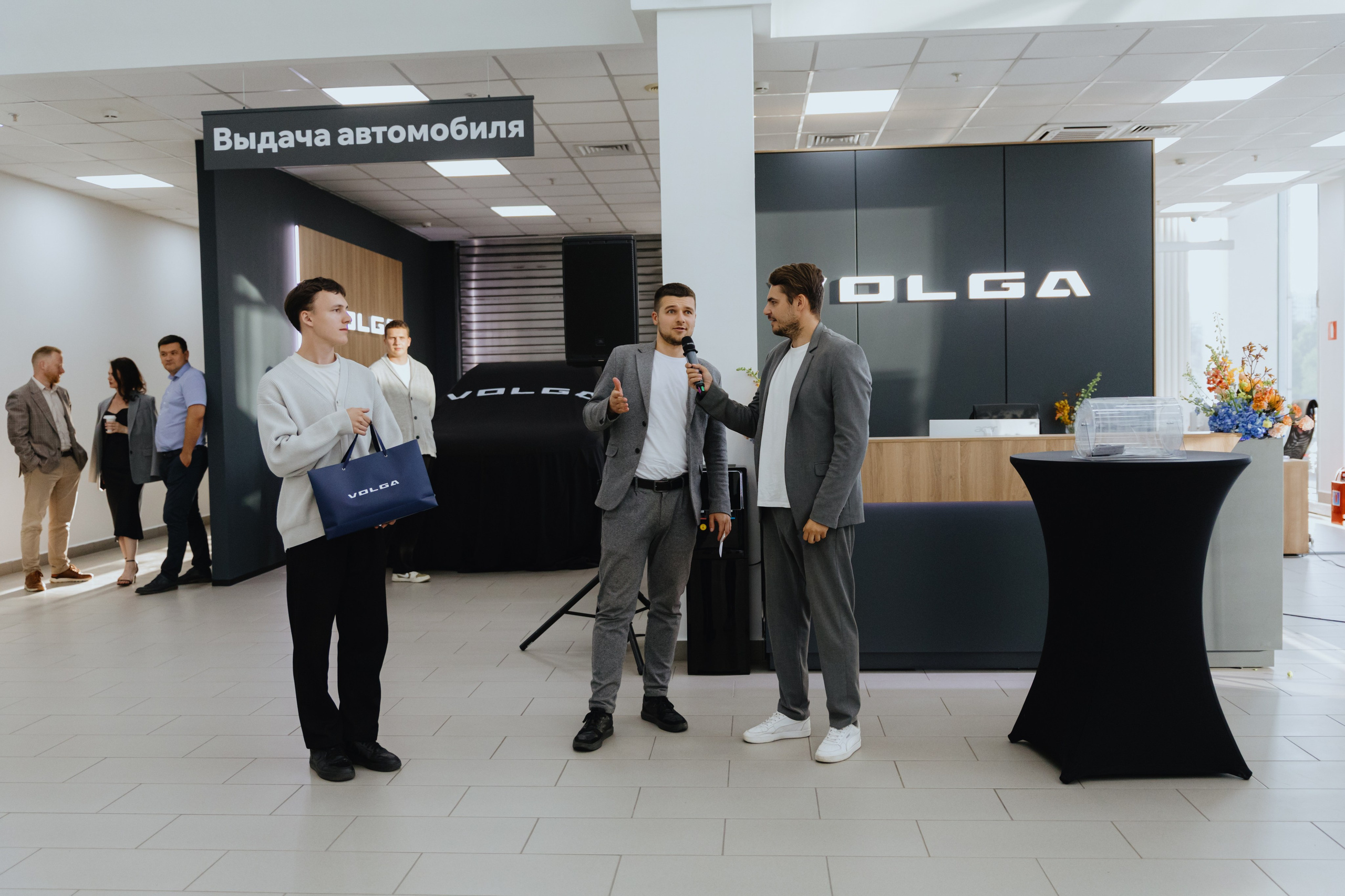 Презентация автомобилей «Volga». Фотограф в Москве и Санкт-Петербурге Дарина