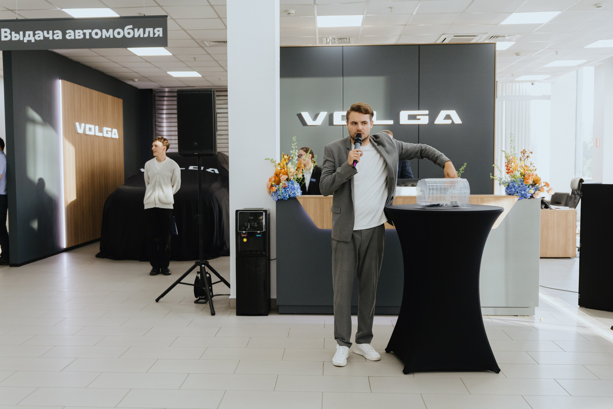 Презентация автомобилей «Volga». Фотограф в Москве и Санкт-Петербурге Дарина