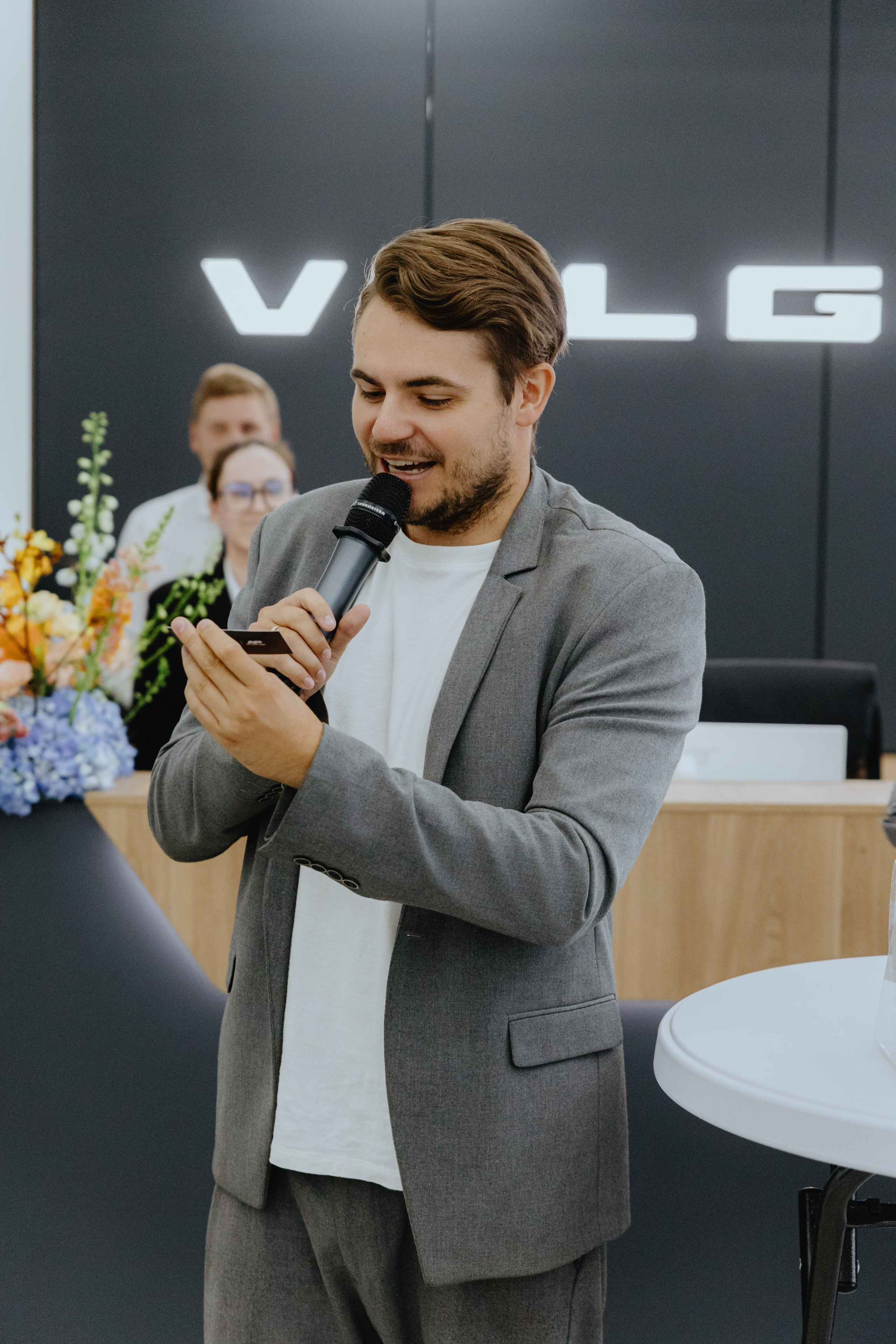 Презентация автомобилей «Volga». Фотограф в Москве и Санкт-Петербурге Дарина