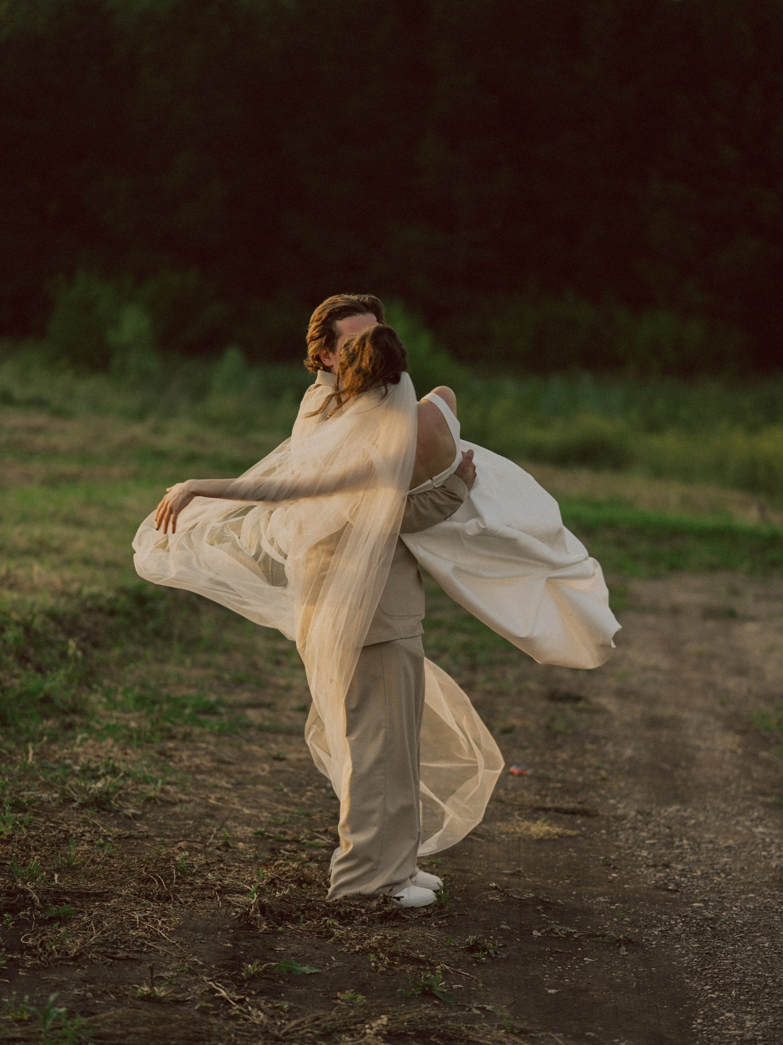 Фотограф Лиана Сафарова. Свадебные, портретные, парные съёмки