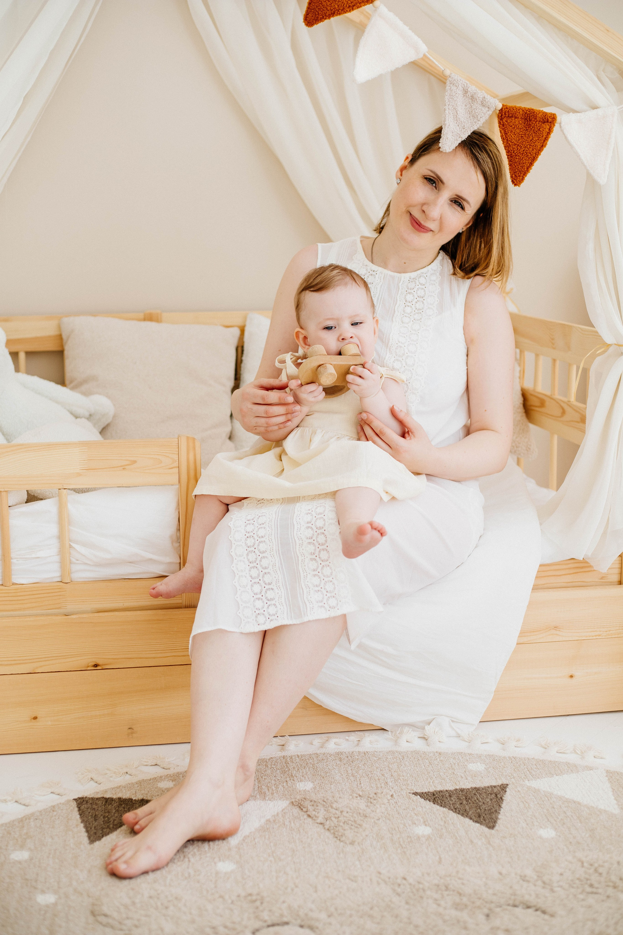 Надя и Катя. Рыжова Тамара