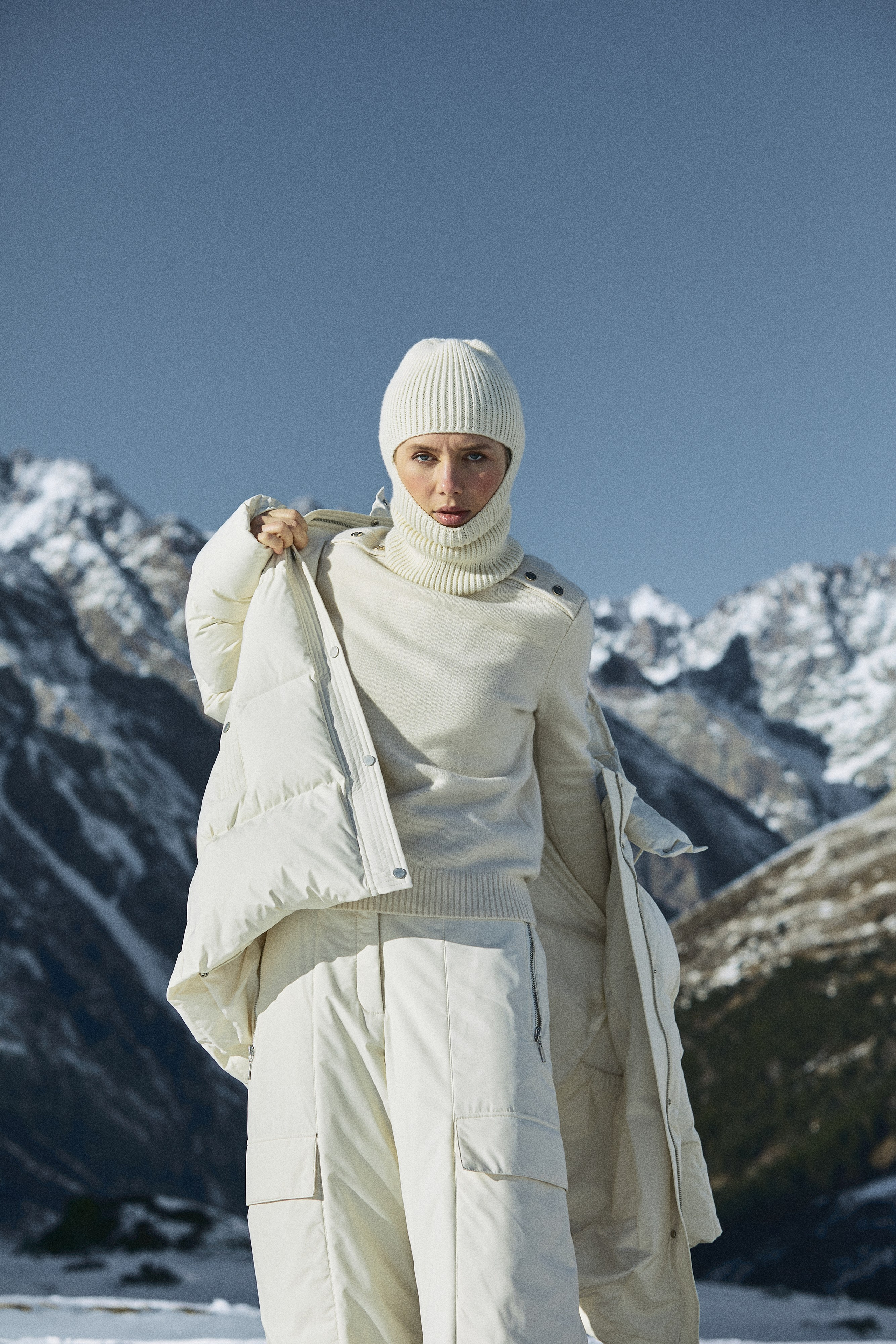 Fashion-продакшн — выездные съемки для брендов. Фотограф Продюсер в горах КБР / Москва  Нальчик Горы