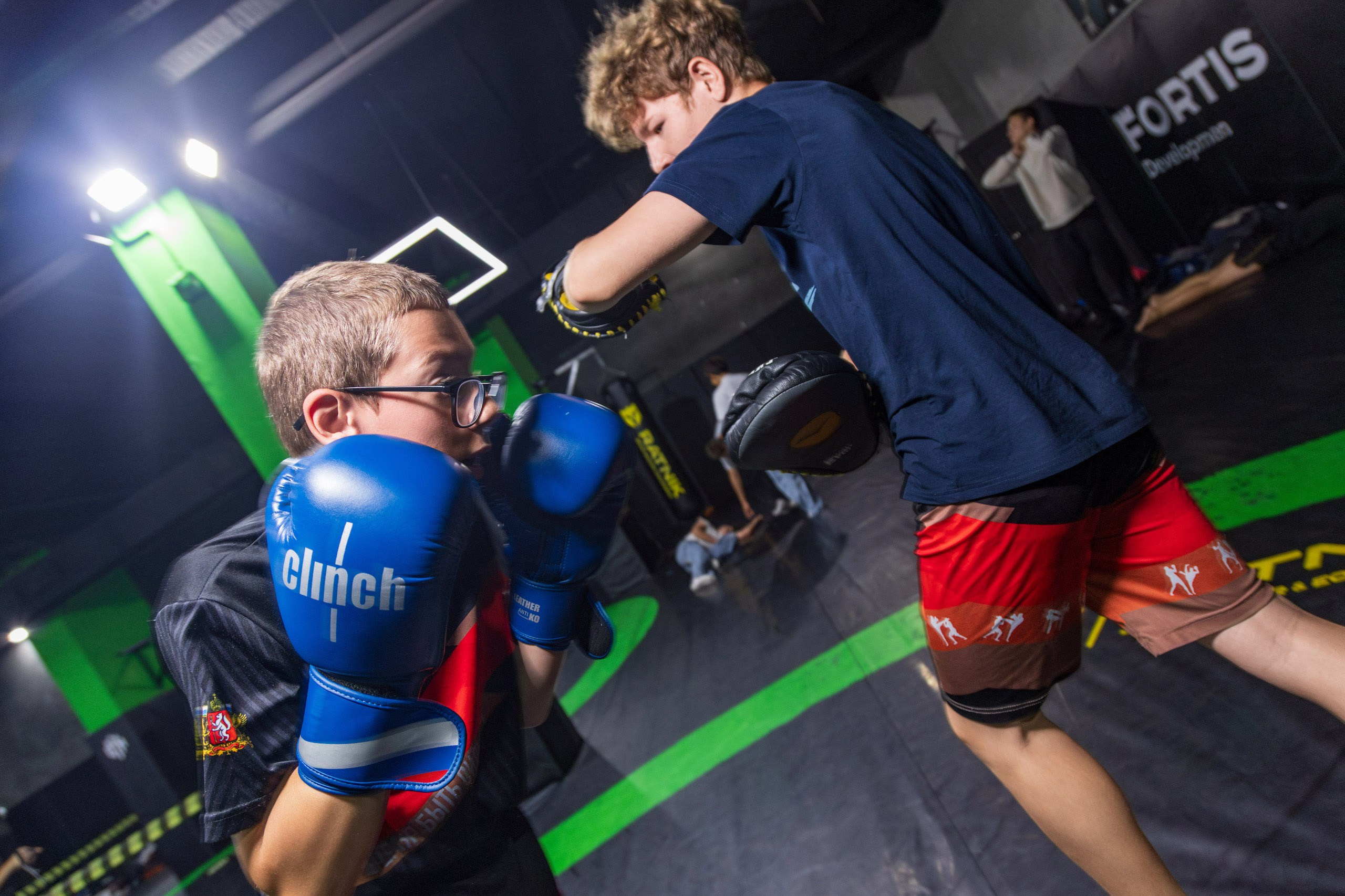 Репортажная съёмка турнира по кикбоксингу. Репортажный фотограф Екатеринбург | Яркий, качественный репортаж | Концерты, клубы, репортаж, праздники, корпоративы