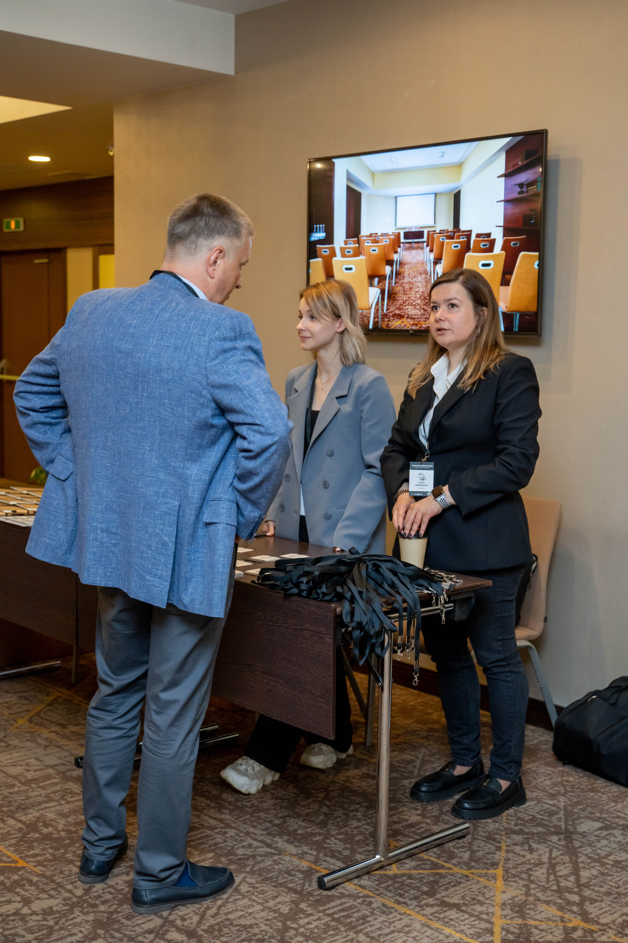 Репортаж «ЗАКОНТЕЙНЕРАМИ». Главная