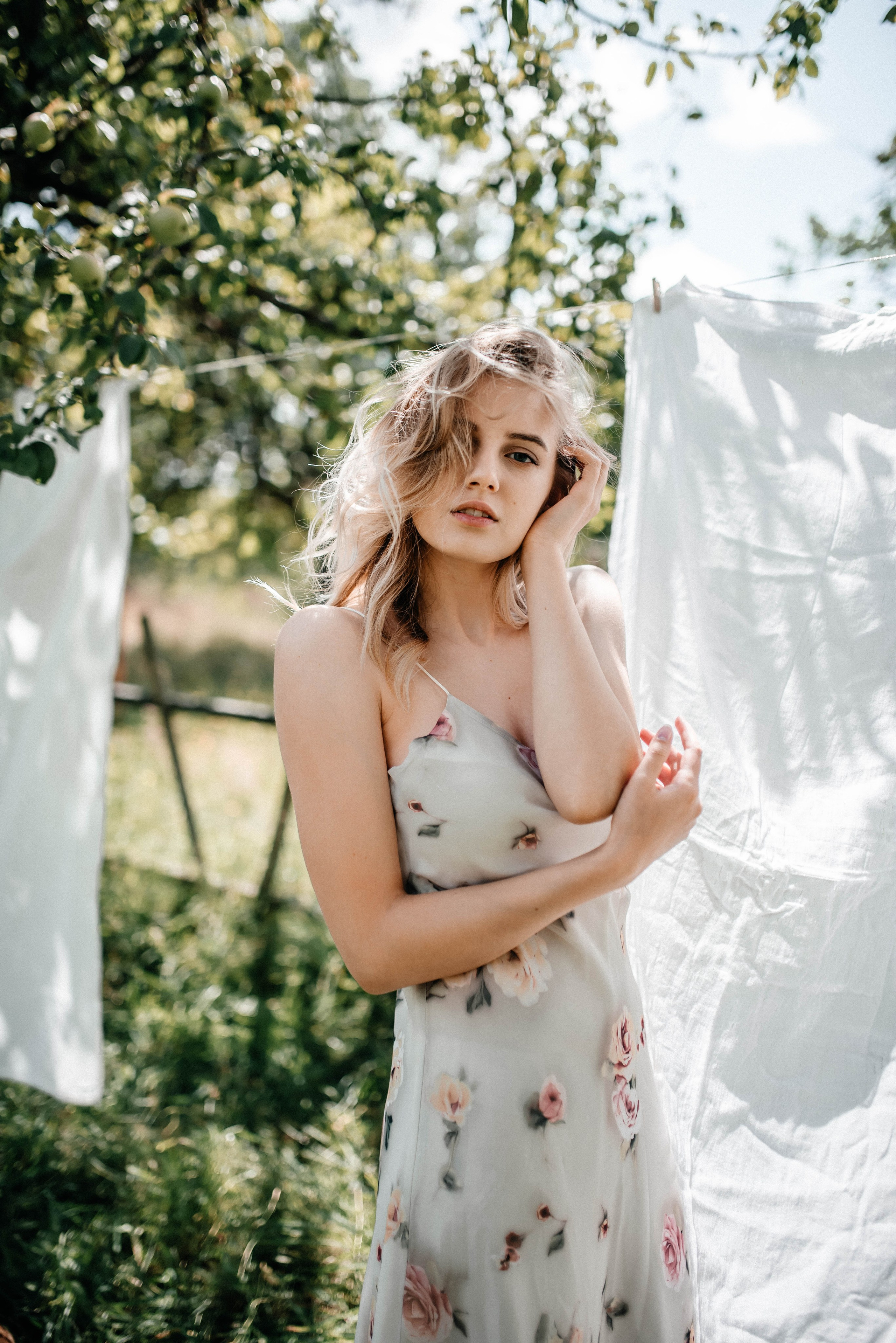 Диона, лето. Главная