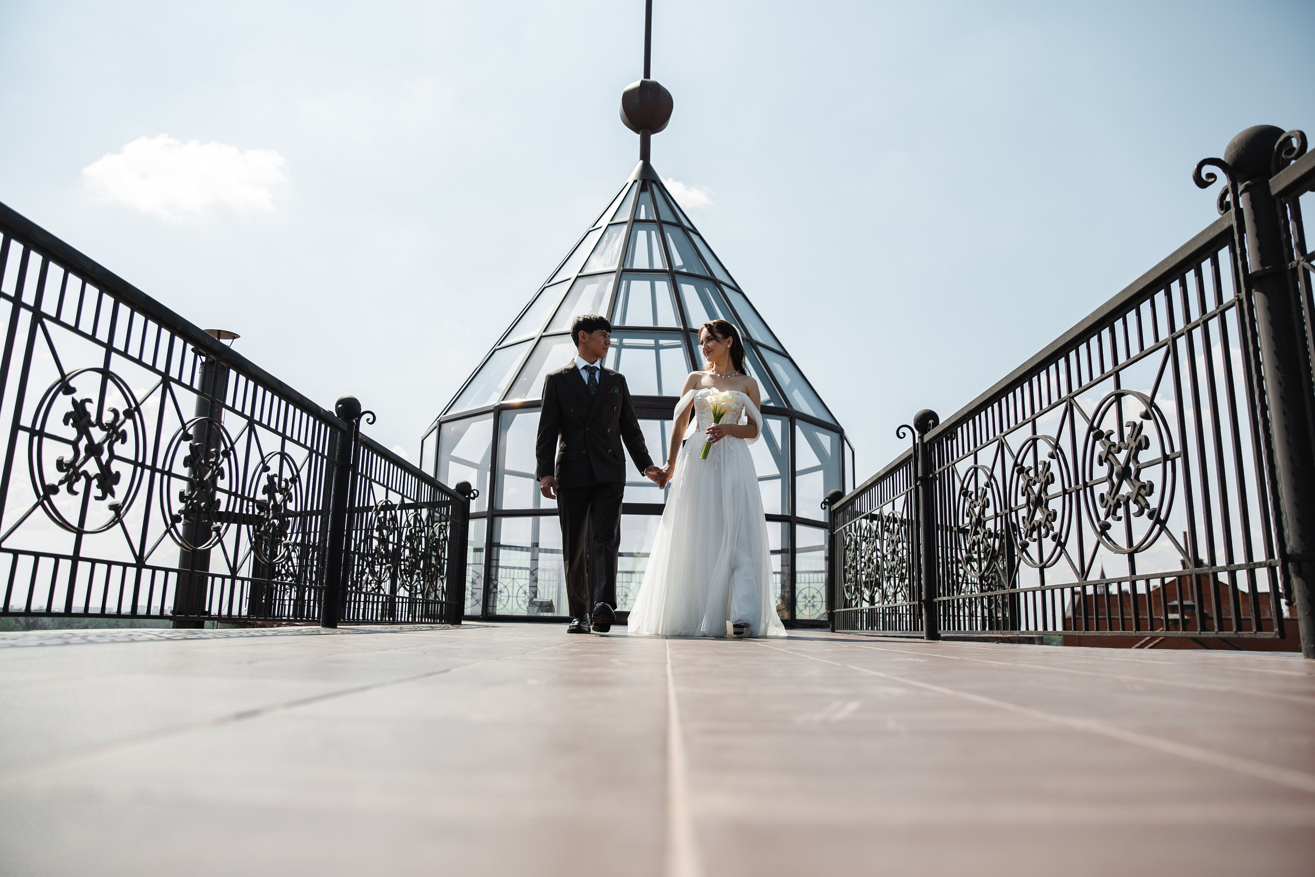 Уютная свадьба — Аскар и Катя на Марсовом поле. Свадебный фотограф в Оренбурге Илья Володьков