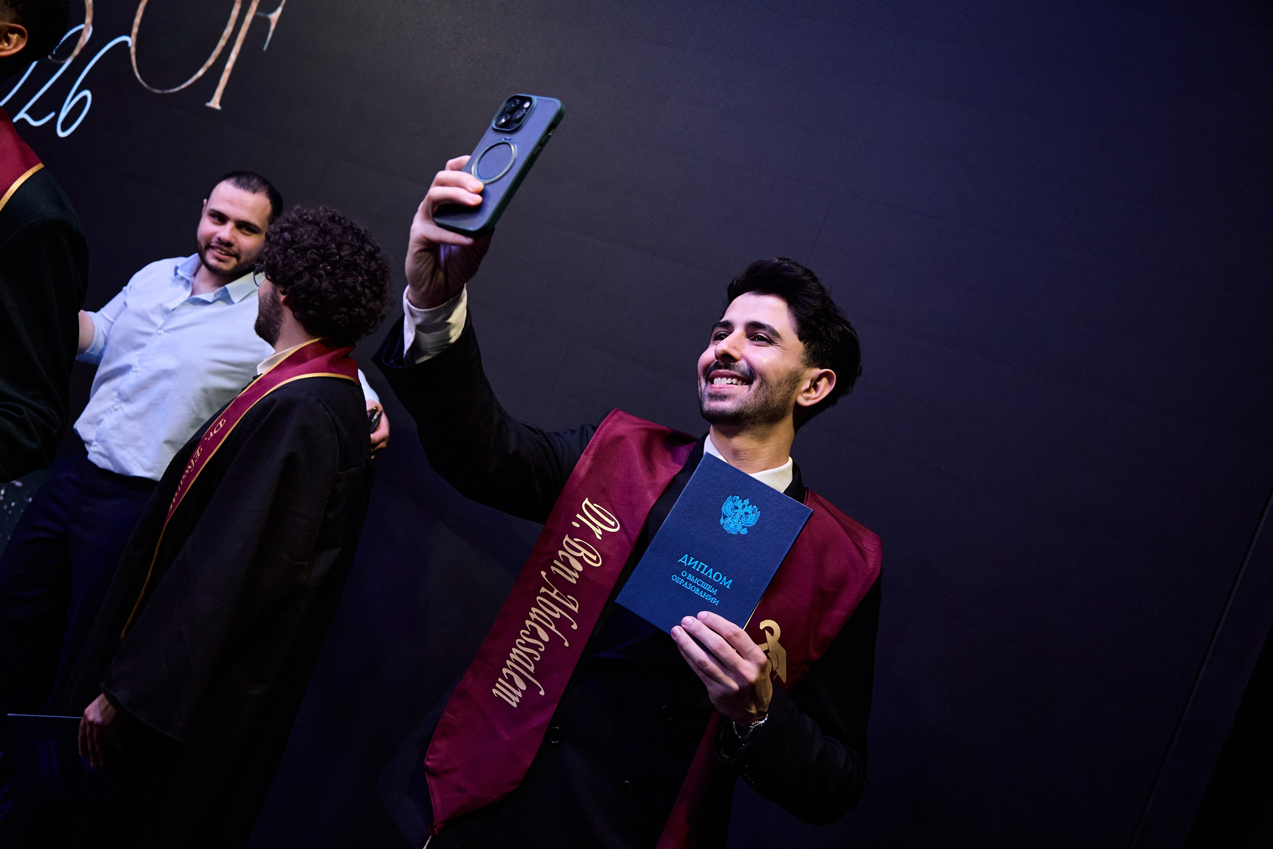 Выпускной КГМУ / Graduation 2026. Репортажный и портретный фотограф Казань / Горячих Полина