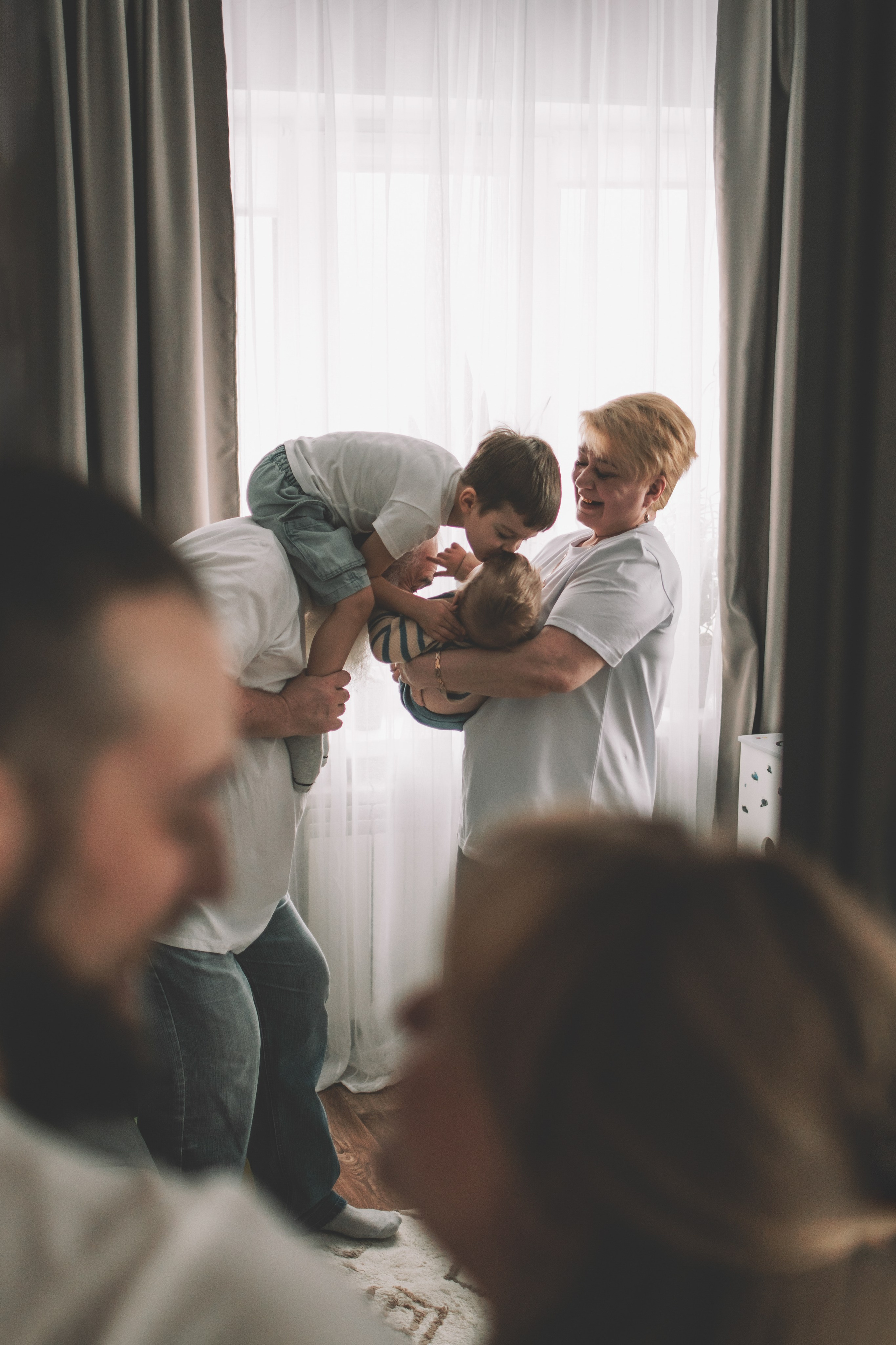 Годовасие в кругу семьи. Семейный и свадебный фотограф Губкинский и Ставрополь