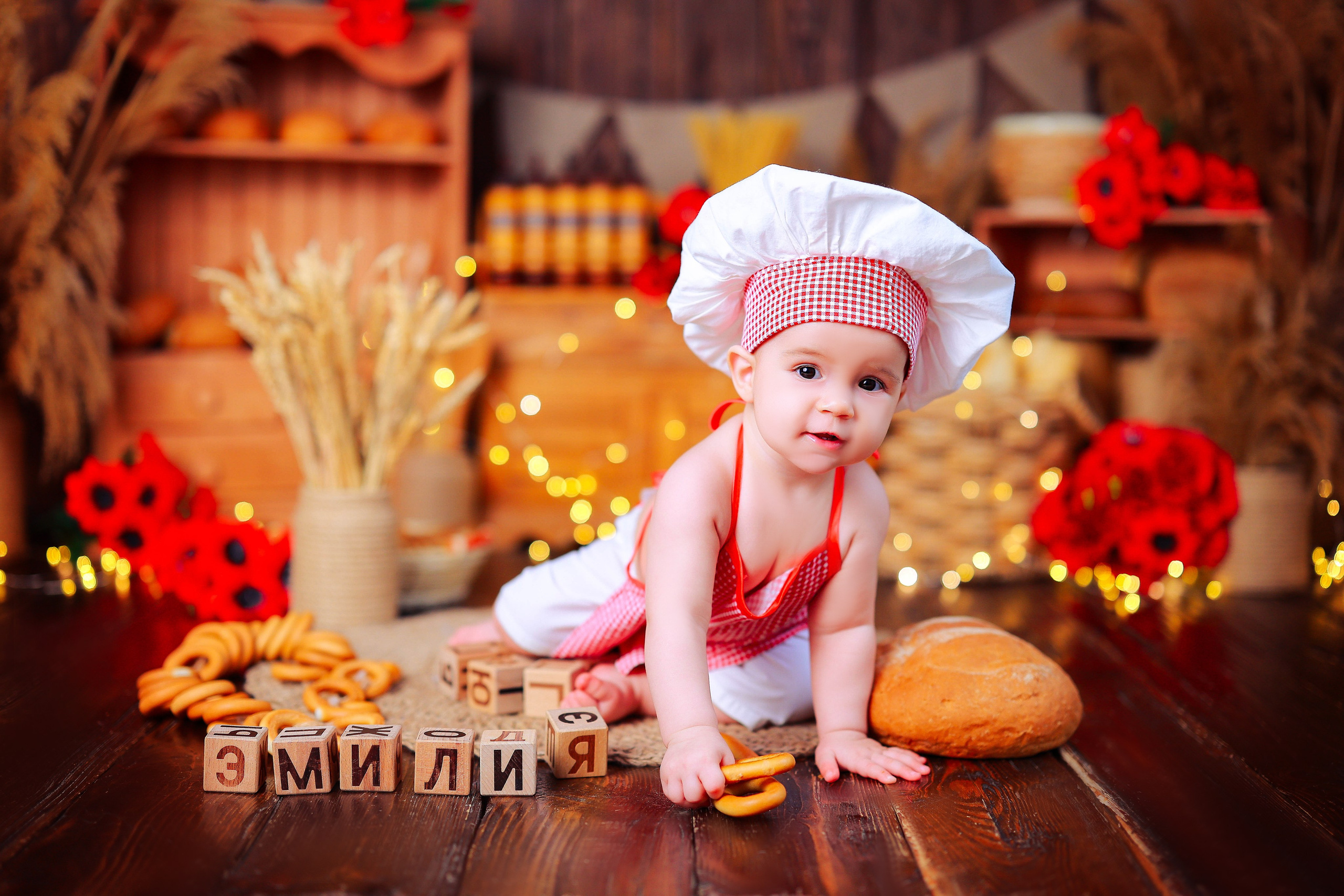 Малышки Антураж