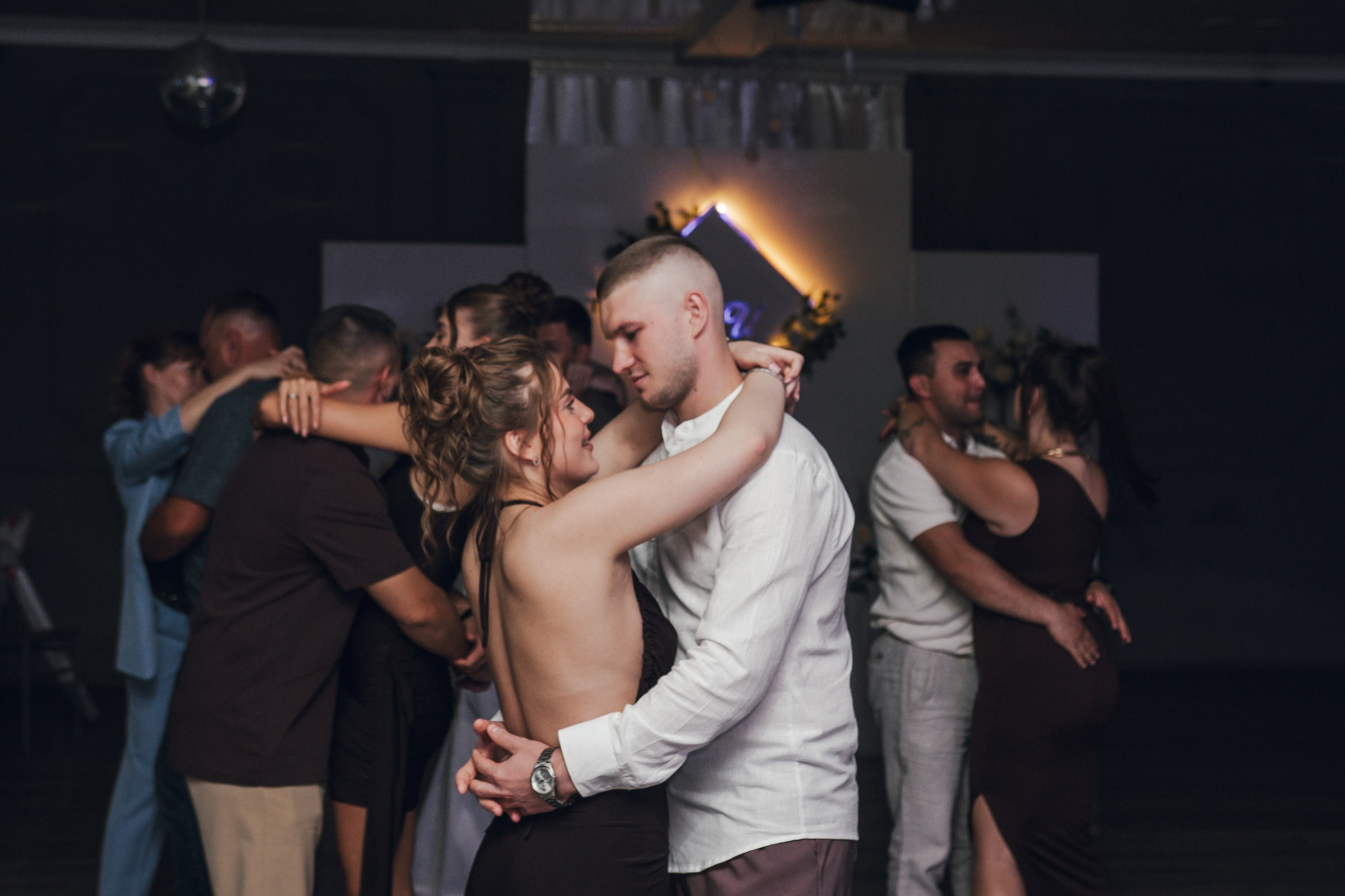 Влад и Ира Ramada Hotel. Фотограф Новосибирск