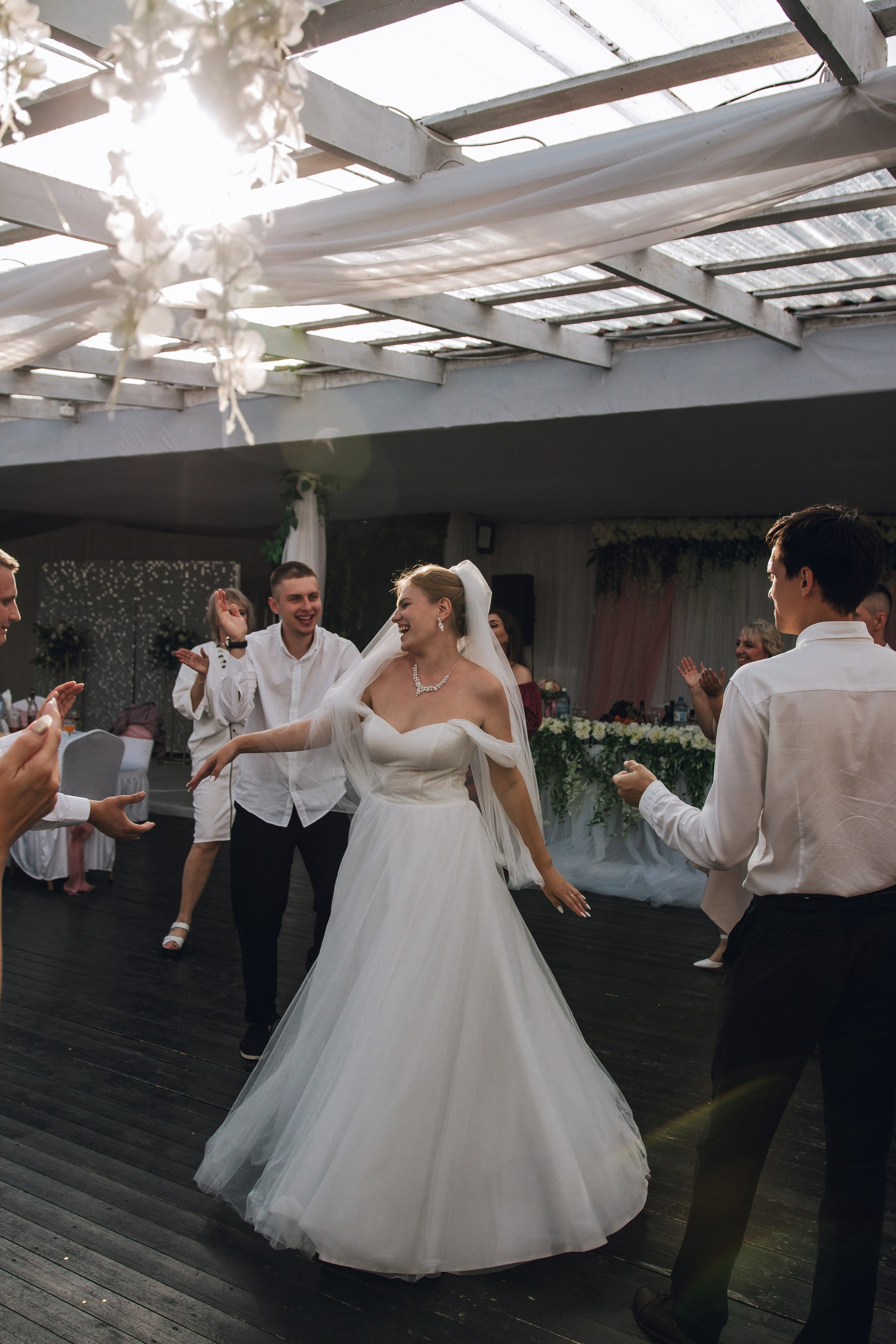 Дарья и Влад ЗАГС и Банкет. Фотограф Новосибирск