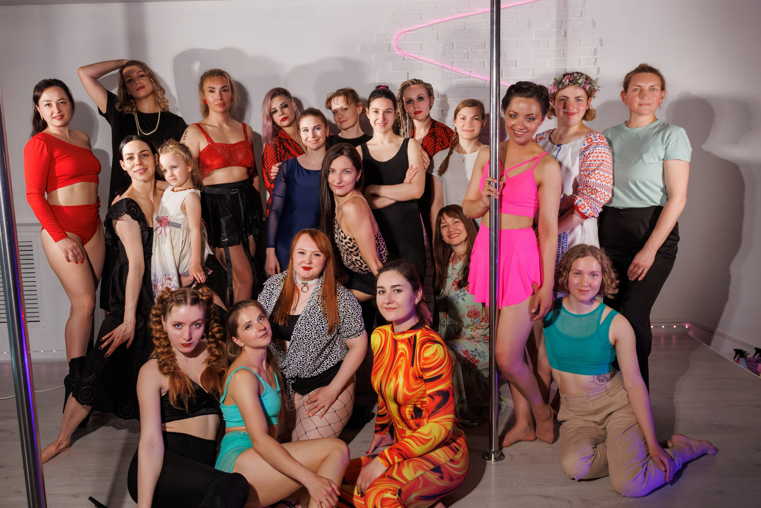Отчетное выступление в студии танцев Элегант. Фотограф Николай Т