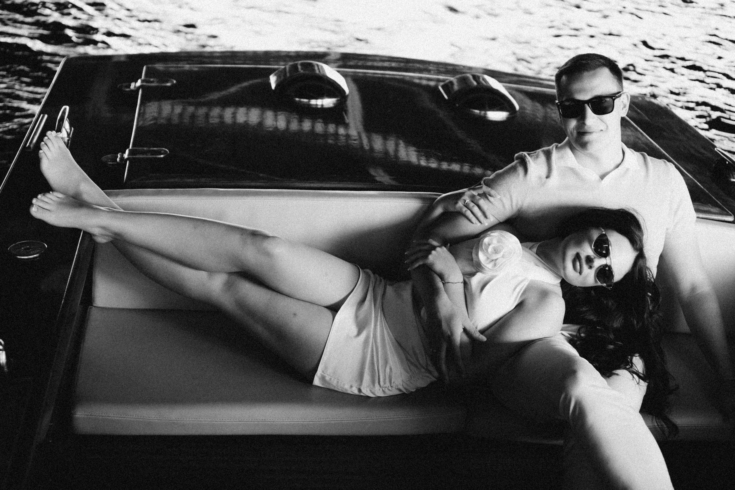 СВАДЕНБНАЯ СЬЕМКА НА КАТЕРЕ ПО КАНАЛАМ САНКТ-ПЕТЕРБУРГА И В АКВАТОРИИ НЕВЫ. Профессиональный фотограф, Санкт-Петербург — Виктория Богомолова