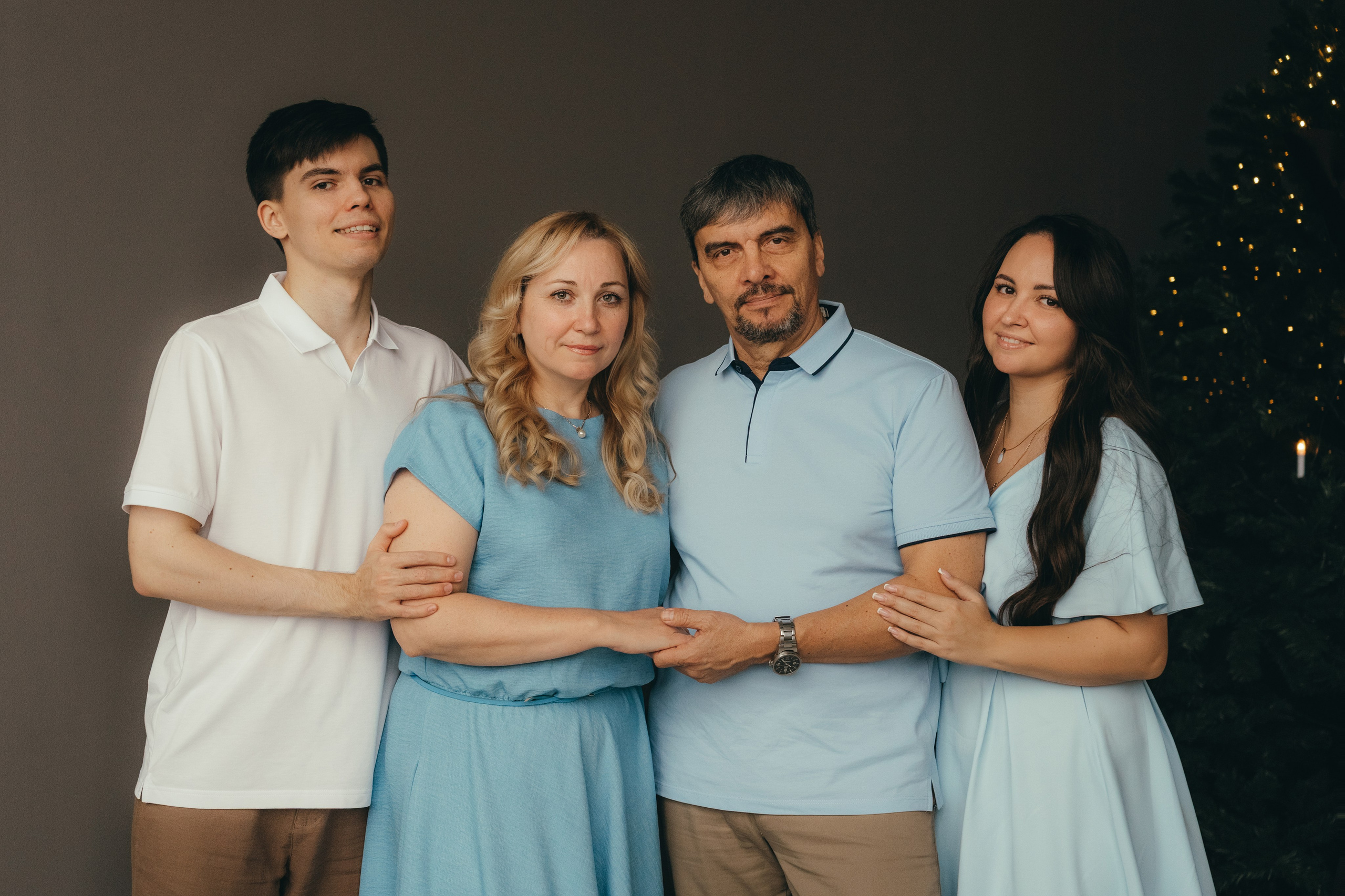 Семья Насти и Риты. Семейный фотограф • Домашние съемки в Нижнем Новгороде