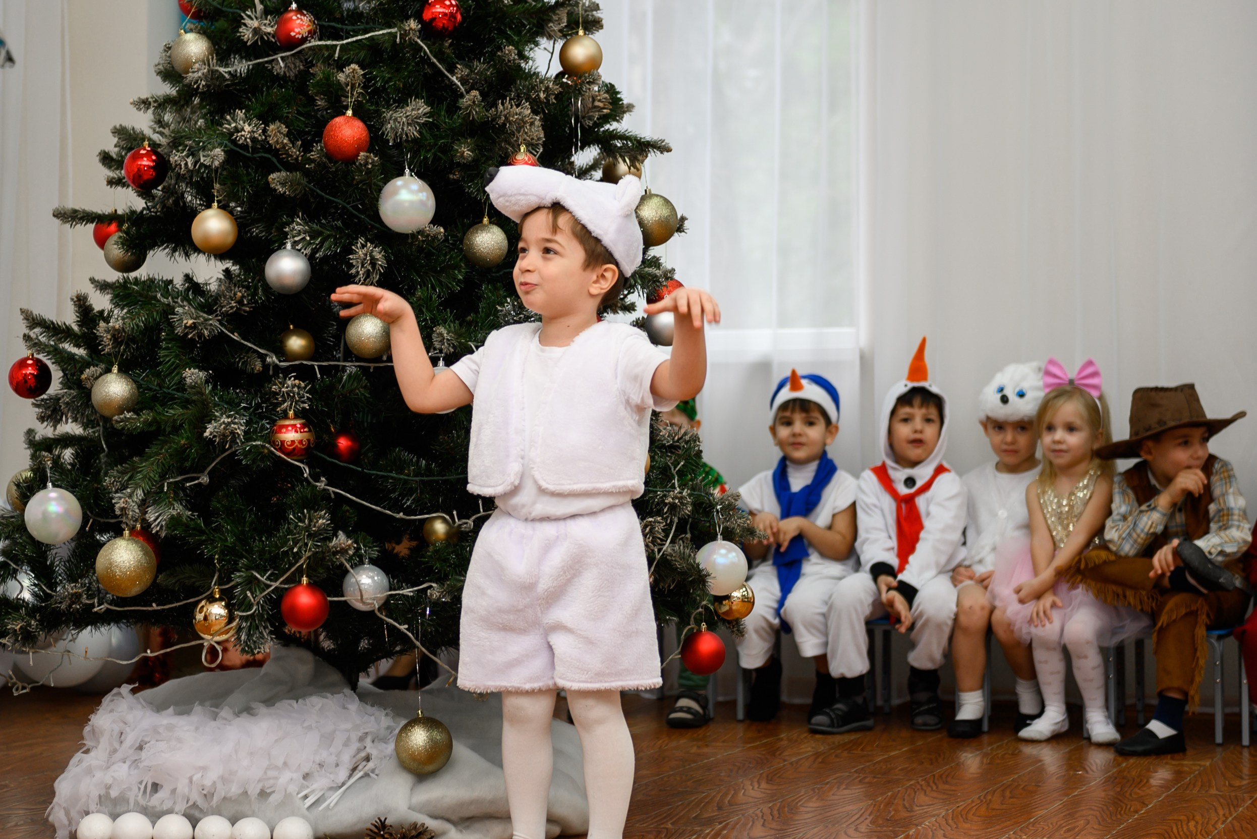 Елка 2025 садик Адлер. Свадебный и семейный фотограф София Невская