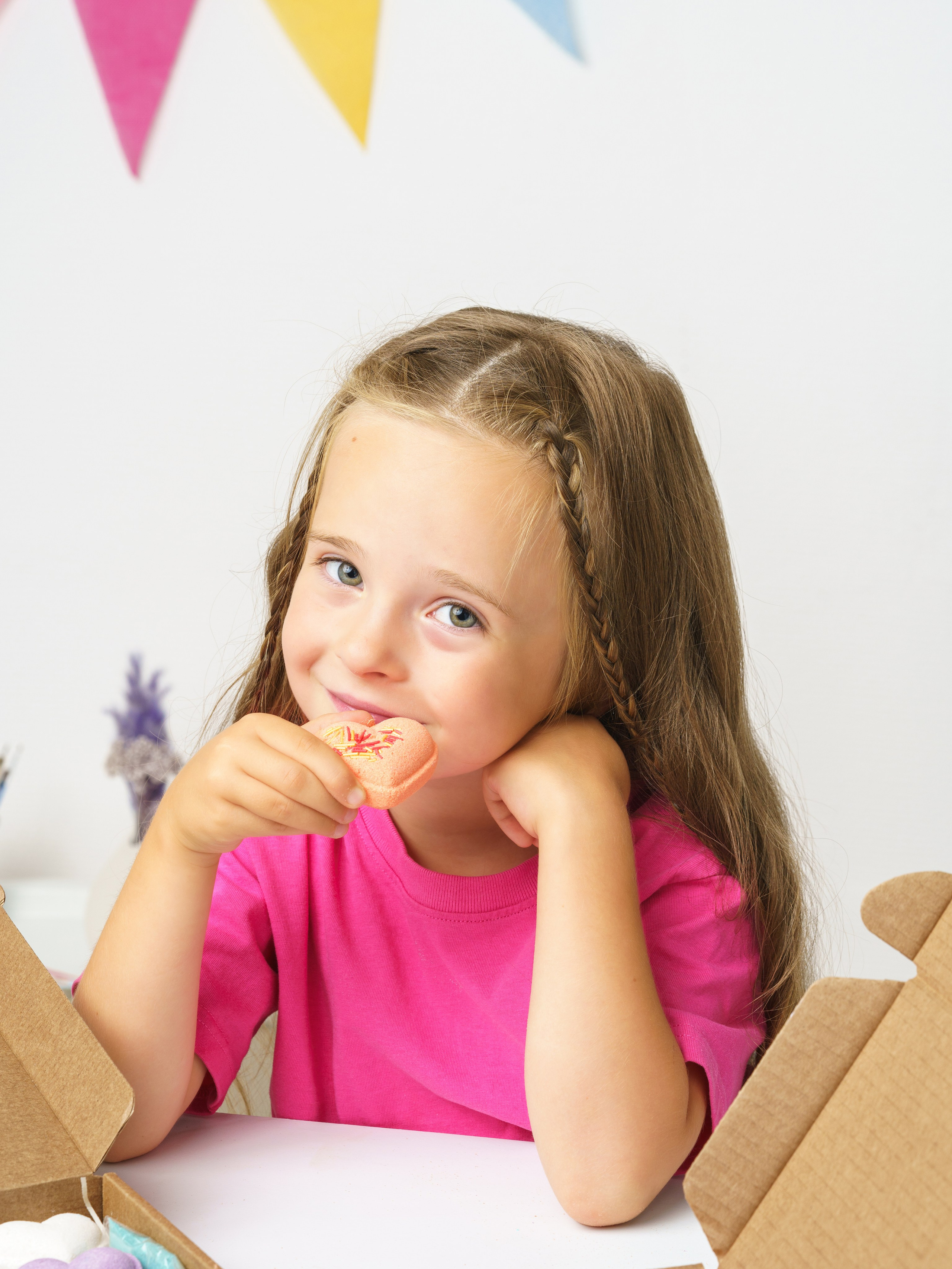 Злата, 7 лет. KED Production — продакшн из СПб. Создаём фото, видео и контент, который помогает брендам и селлерам продавать больше