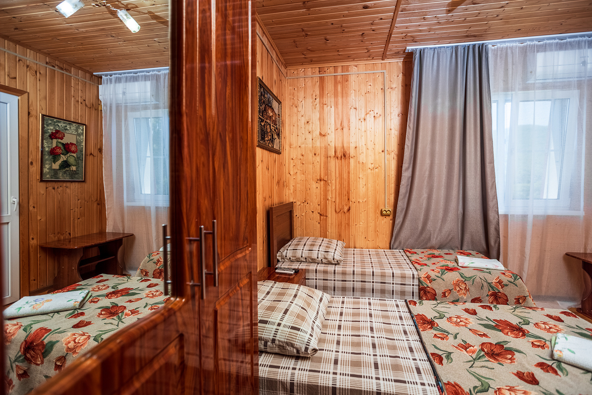 Небольшой отель в с. Береговое. Фотограф Александр Трихонюк. Фото недвижимости в Геленджике