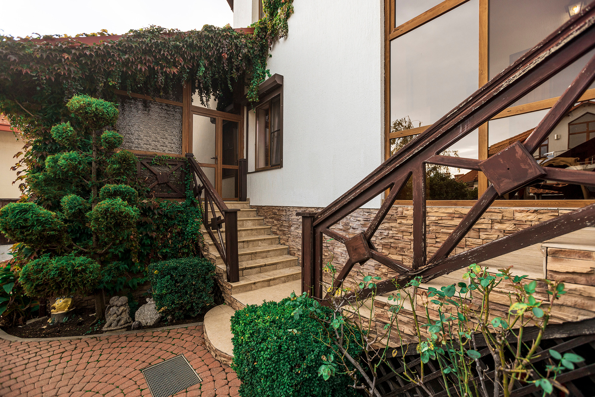 Дом в микрорайоне Магнолия, курорт Геленджик. Фотограф Александр Трихонюк. Фото недвижимости в Геленджике