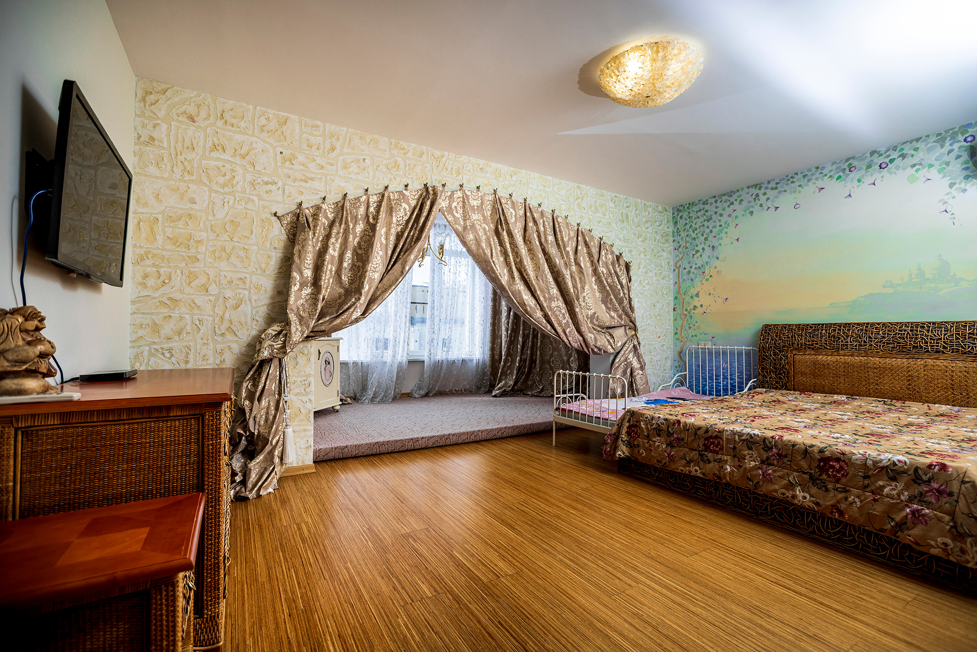 Дом в микрорайоне Магнолия, курорт Геленджик. Фотограф Александр Трихонюк. Фото недвижимости в Геленджике