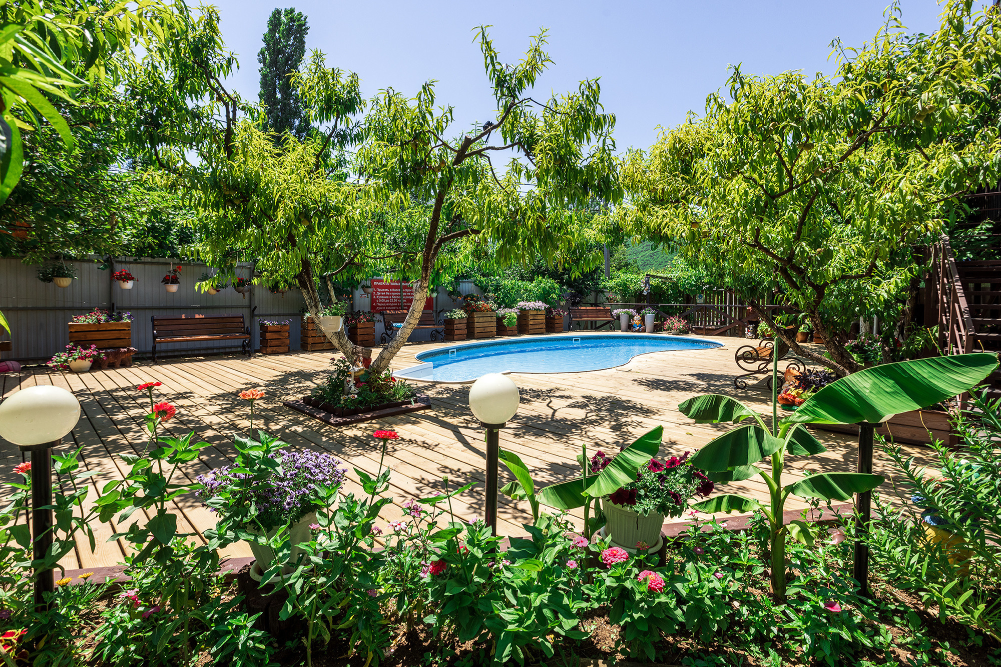 Небольшой отель в с. Береговое. Фотограф Александр Трихонюк. Фото недвижимости в Геленджике