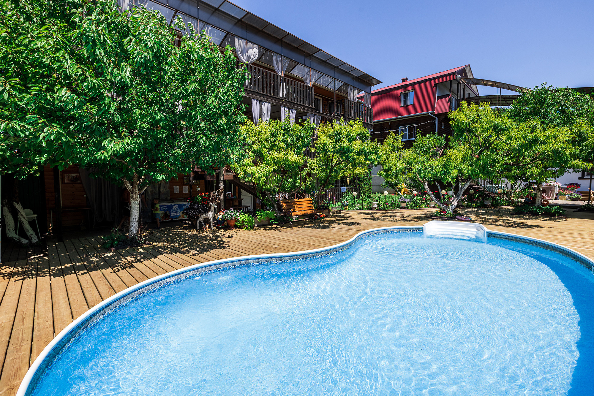 Небольшой отель в с. Береговое. Фотограф Александр Трихонюк. Фото недвижимости в Геленджике