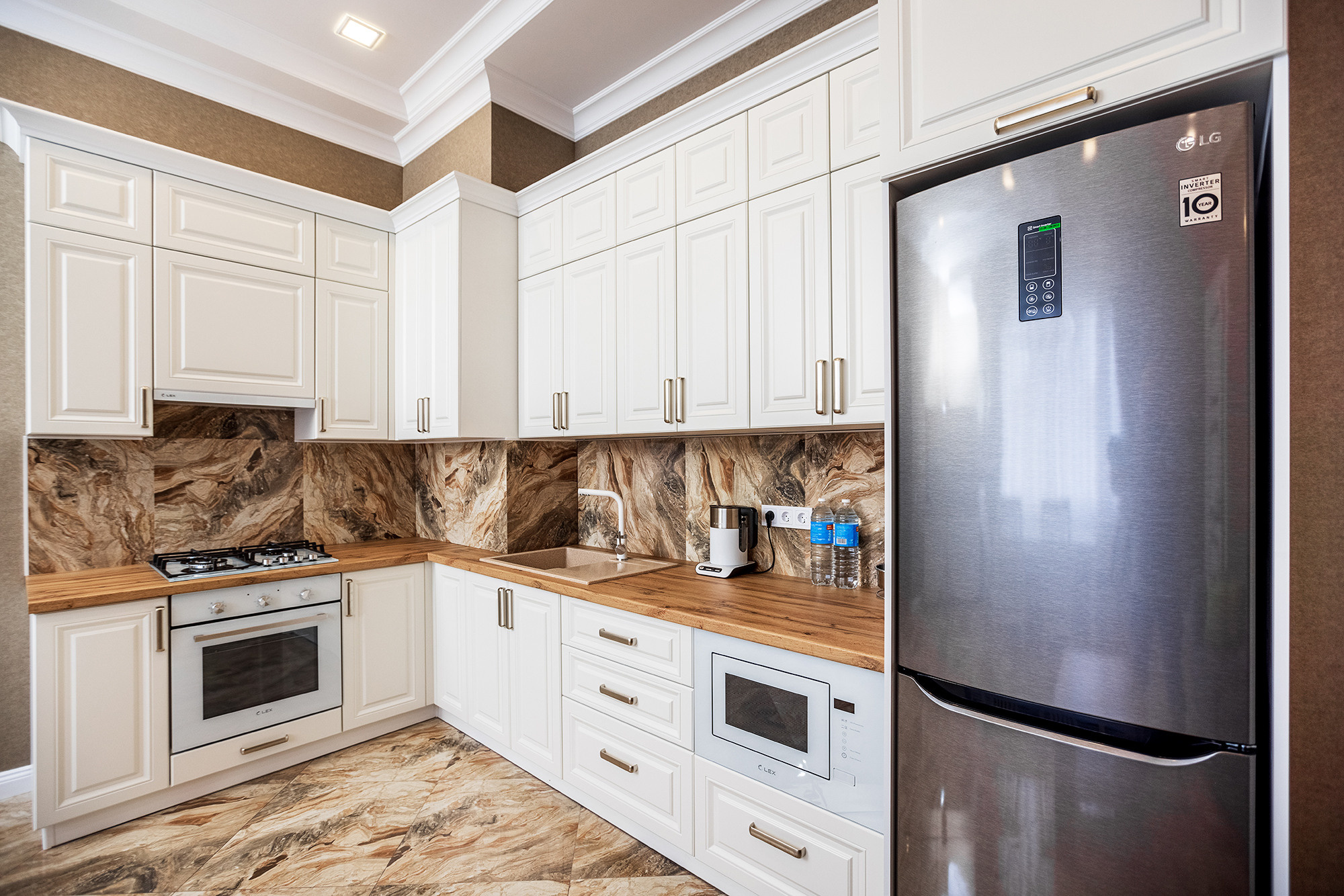 Еще одни апартаменты в ЖК «Изумрудный город». Фотограф Александр Трихонюк. Фото недвижимости в Геленджике