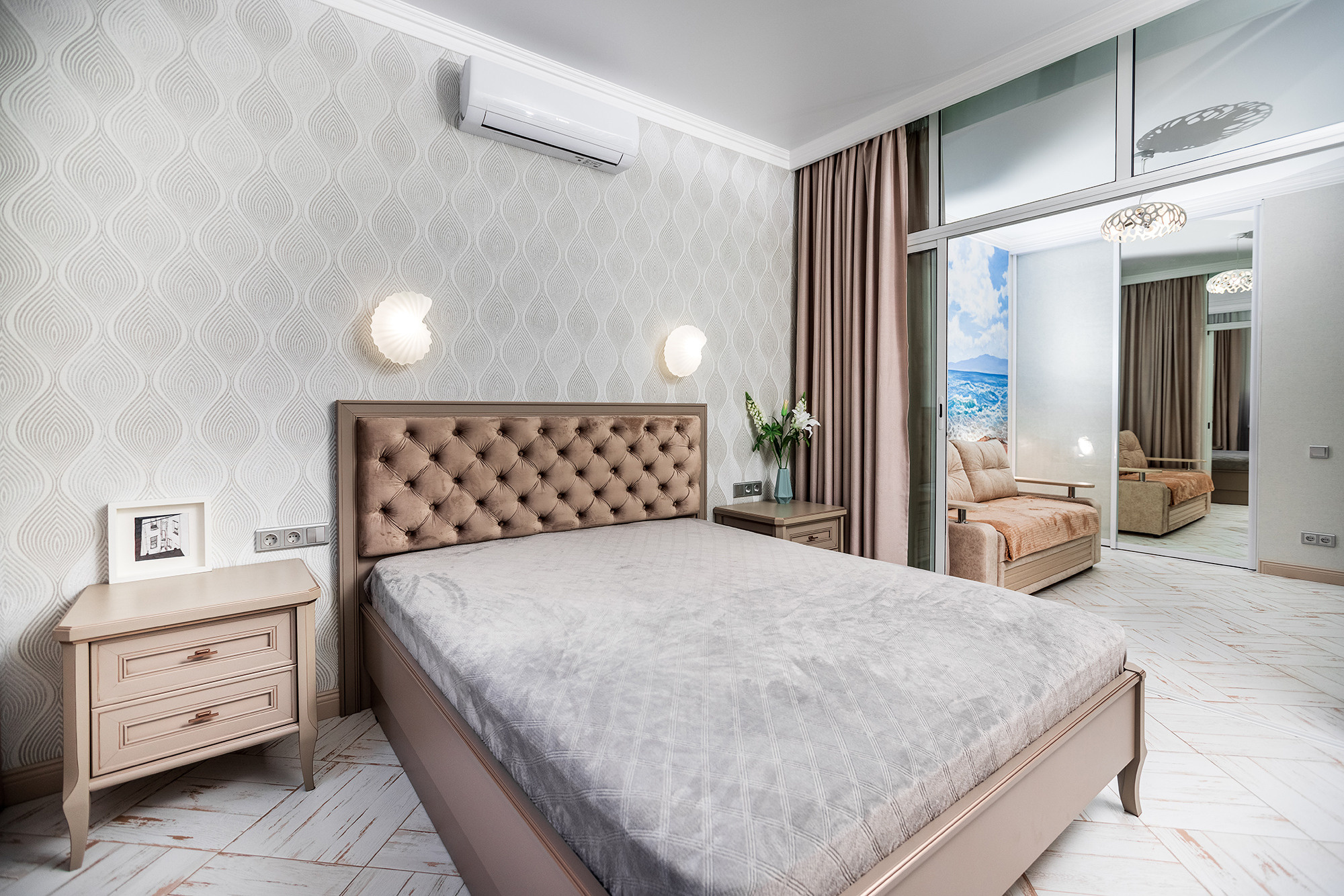 Апартаменты в ЖК «Изумрудный город». Фото для сдачи апартаментов в аренду. Фотограф Александр Трихонюк. Фото недвижимости в Геленджике