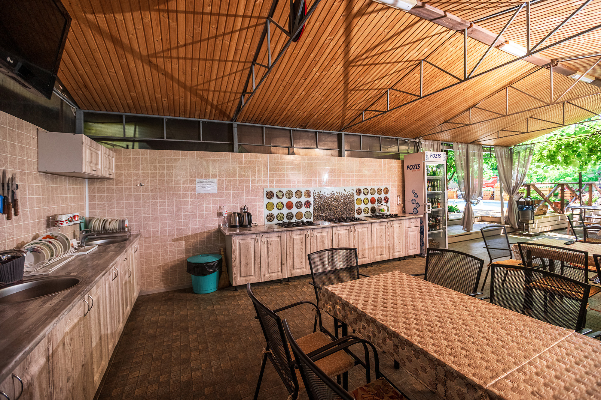 Небольшой отель в с. Береговое. Фотограф Александр Трихонюк. Фото недвижимости в Геленджике