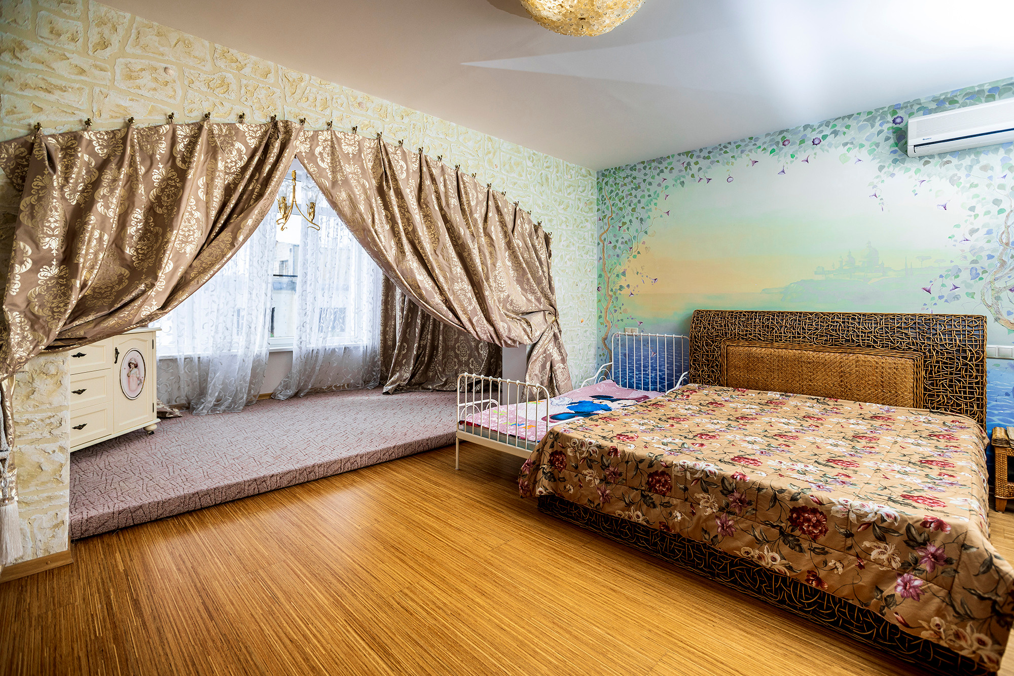 Дом в микрорайоне Магнолия, курорт Геленджик. Фотограф Александр Трихонюк. Фото недвижимости в Геленджике