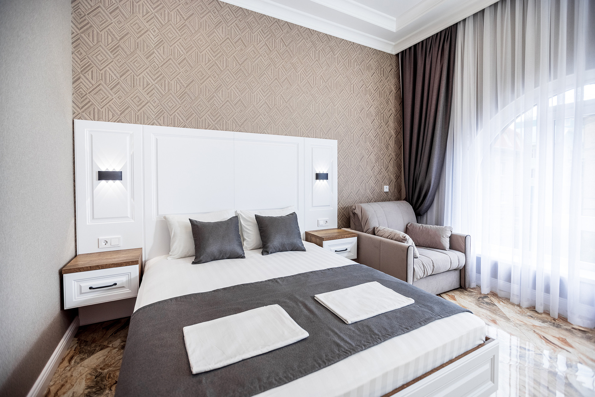 Еще одни апартаменты в ЖК «Изумрудный город». Фотограф Александр Трихонюк. Фото недвижимости в Геленджике