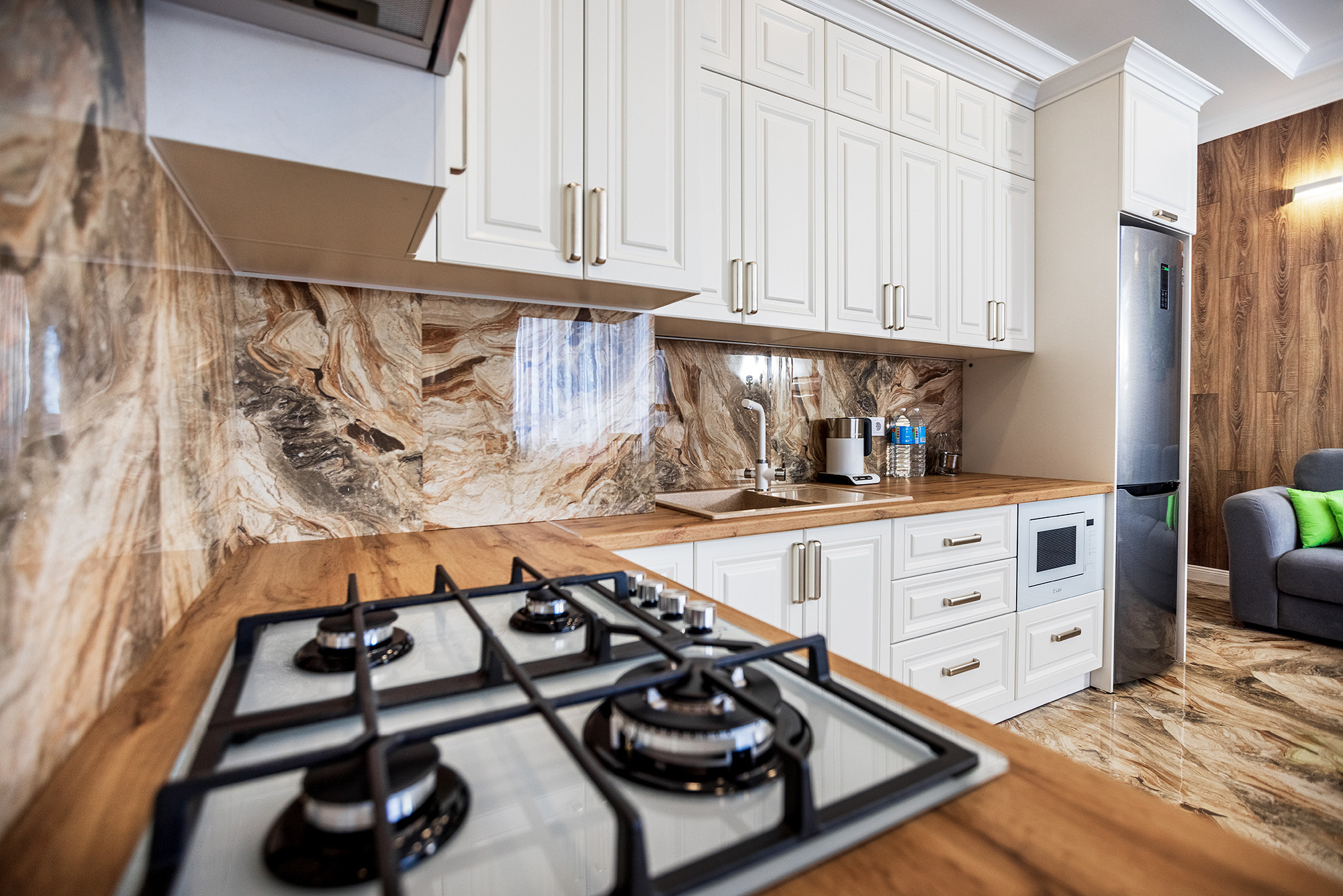 Еще одни апартаменты в ЖК «Изумрудный город». Фотограф Александр Трихонюк. Фото недвижимости в Геленджике