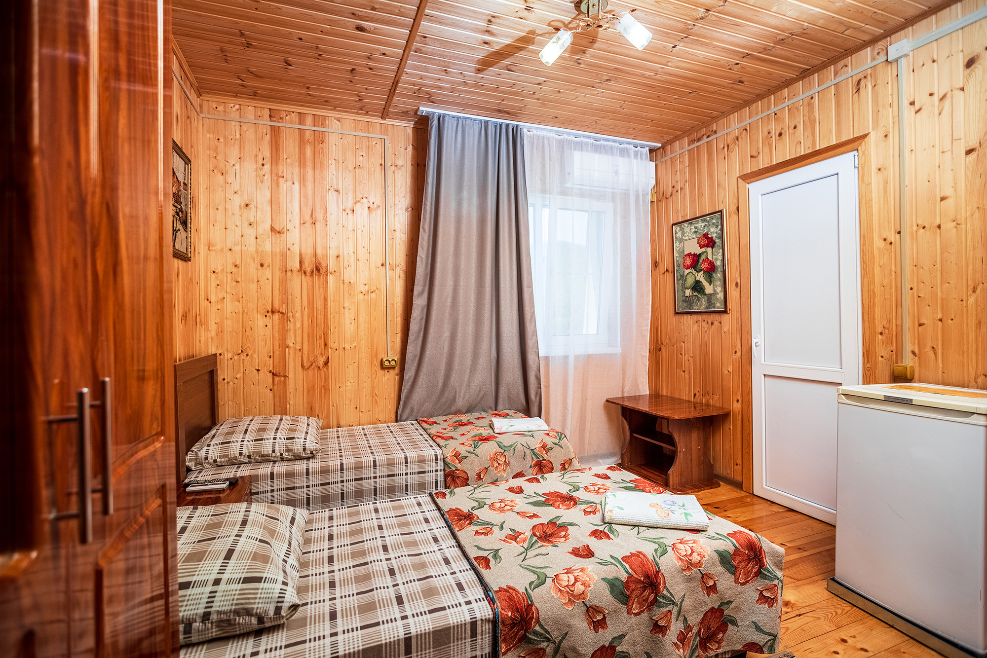 Небольшой отель в с. Береговое. Фотограф Александр Трихонюк. Фото недвижимости в Геленджике