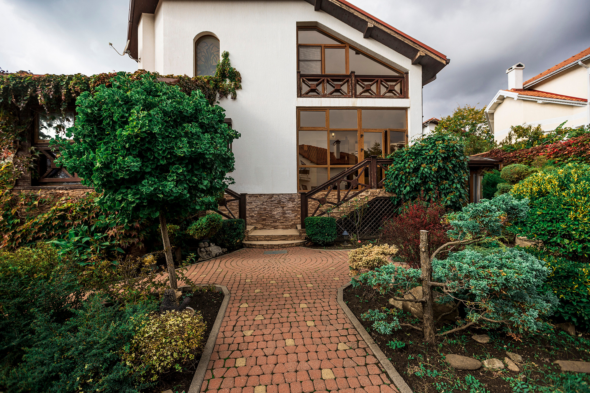 Дом в микрорайоне Магнолия, курорт Геленджик. Фотограф Александр Трихонюк. Фото недвижимости в Геленджике