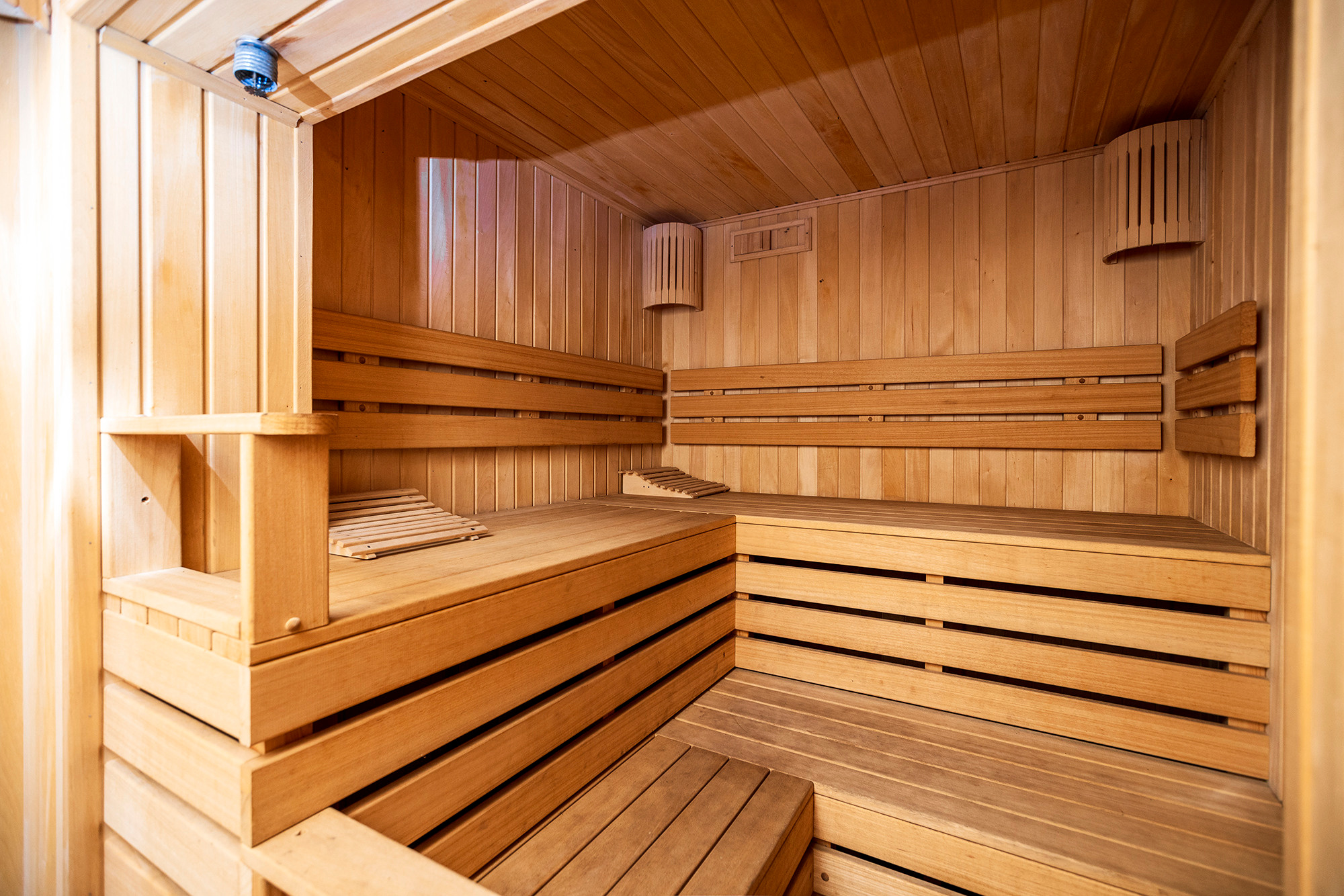 Дом в микрорайоне Магнолия, курорт Геленджик. Фотограф Александр Трихонюк. Фото недвижимости в Геленджике