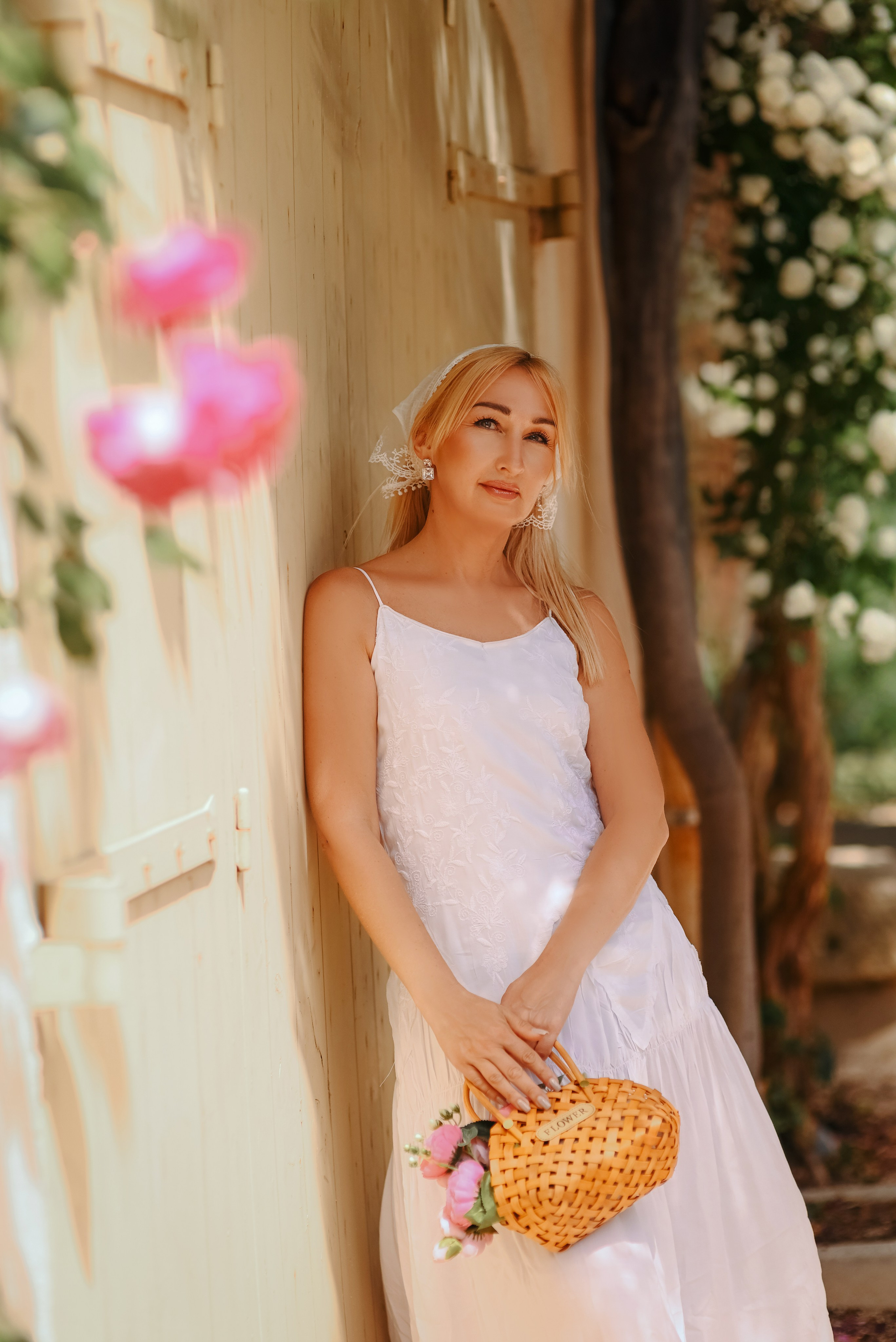 Séances photo dans les villages de Provence. Photographer in Provence Julia Lipiainen