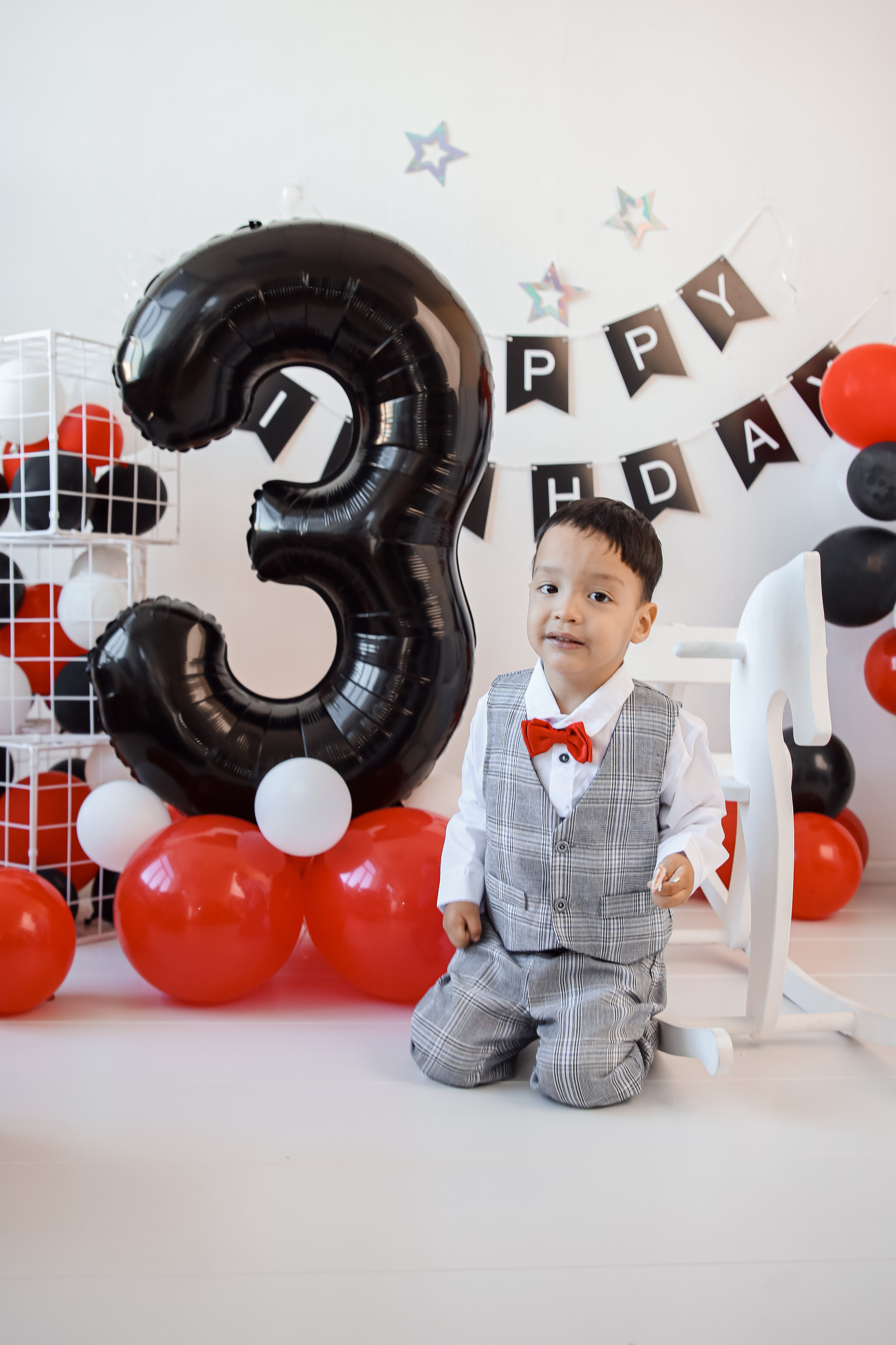 Годовасие Магомеда. Детский и Семейный фотограф в Санкт-Петербурге. Детская Фотостудия «FAMILY STORY»