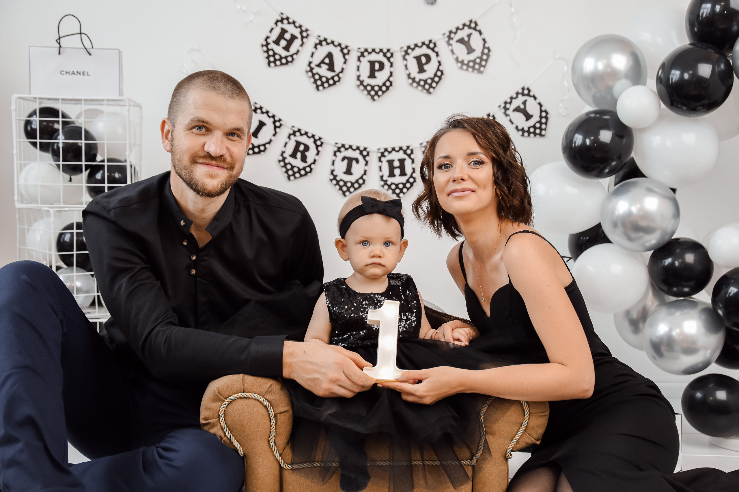 Годовасие Миланы. Детский и Семейный фотограф в Санкт-Петербурге. Детская Фотостудия «FAMILY STORY»