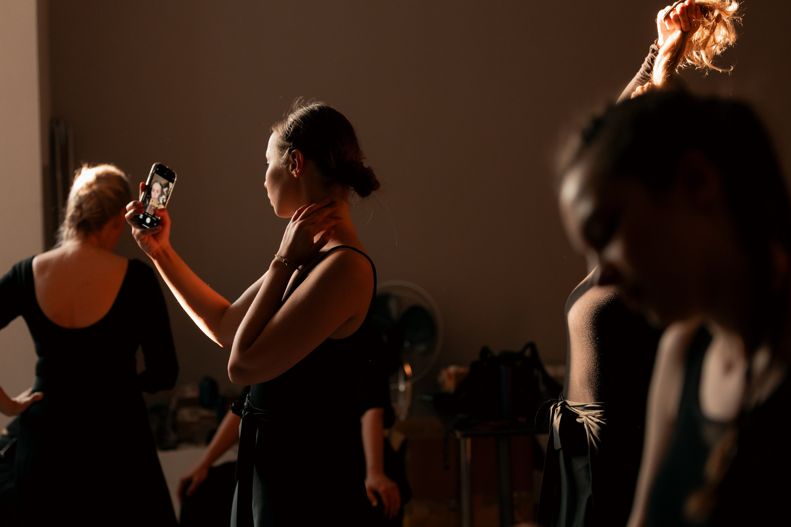 Театр «Человек в кубе». Закулисье. Фотограф в Ростов-на-Дону Виктория Савчук