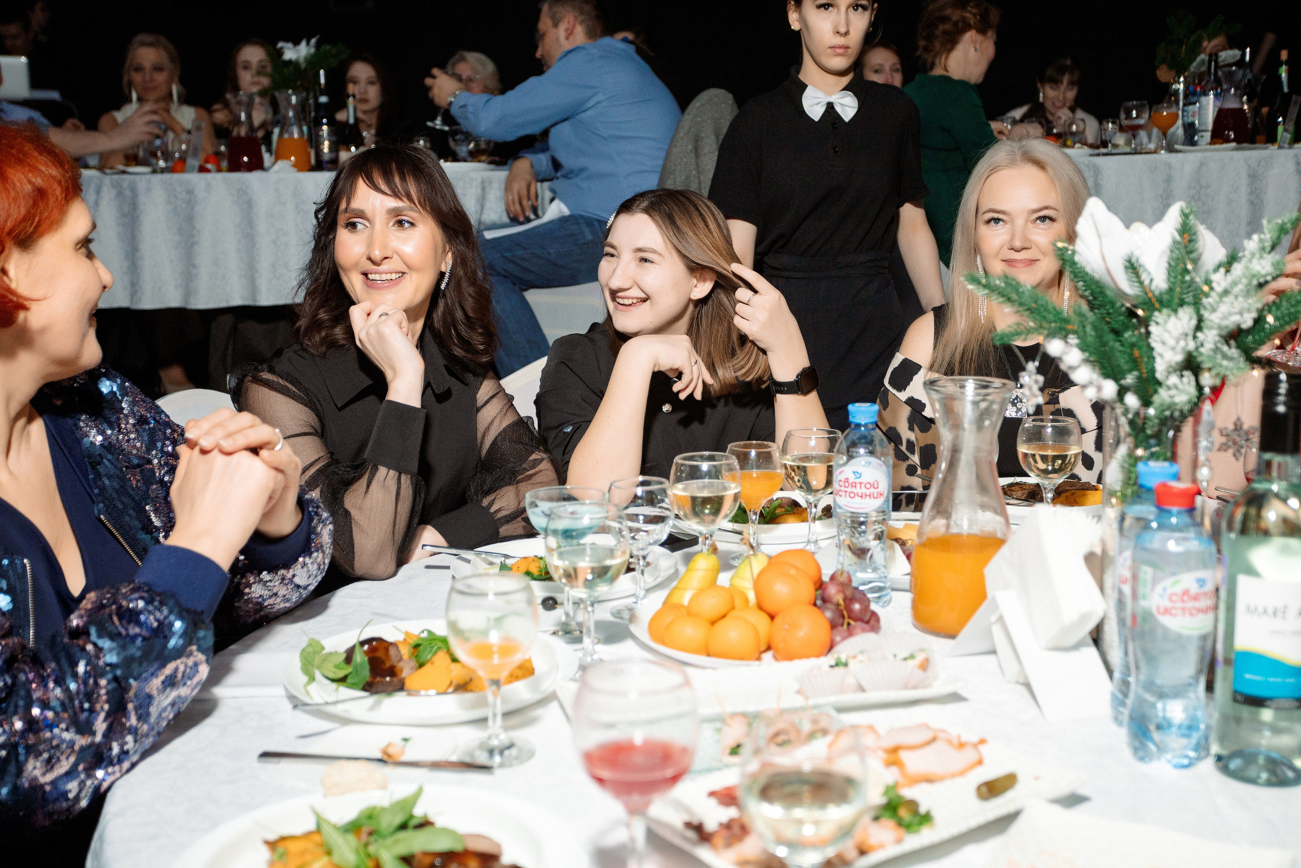 РЕПОРТАЖ: НОВЫЙ ГОД В ДК МЕТАЛЛУРГ. Профессиональный фотограф в Ижевске Леша Петров