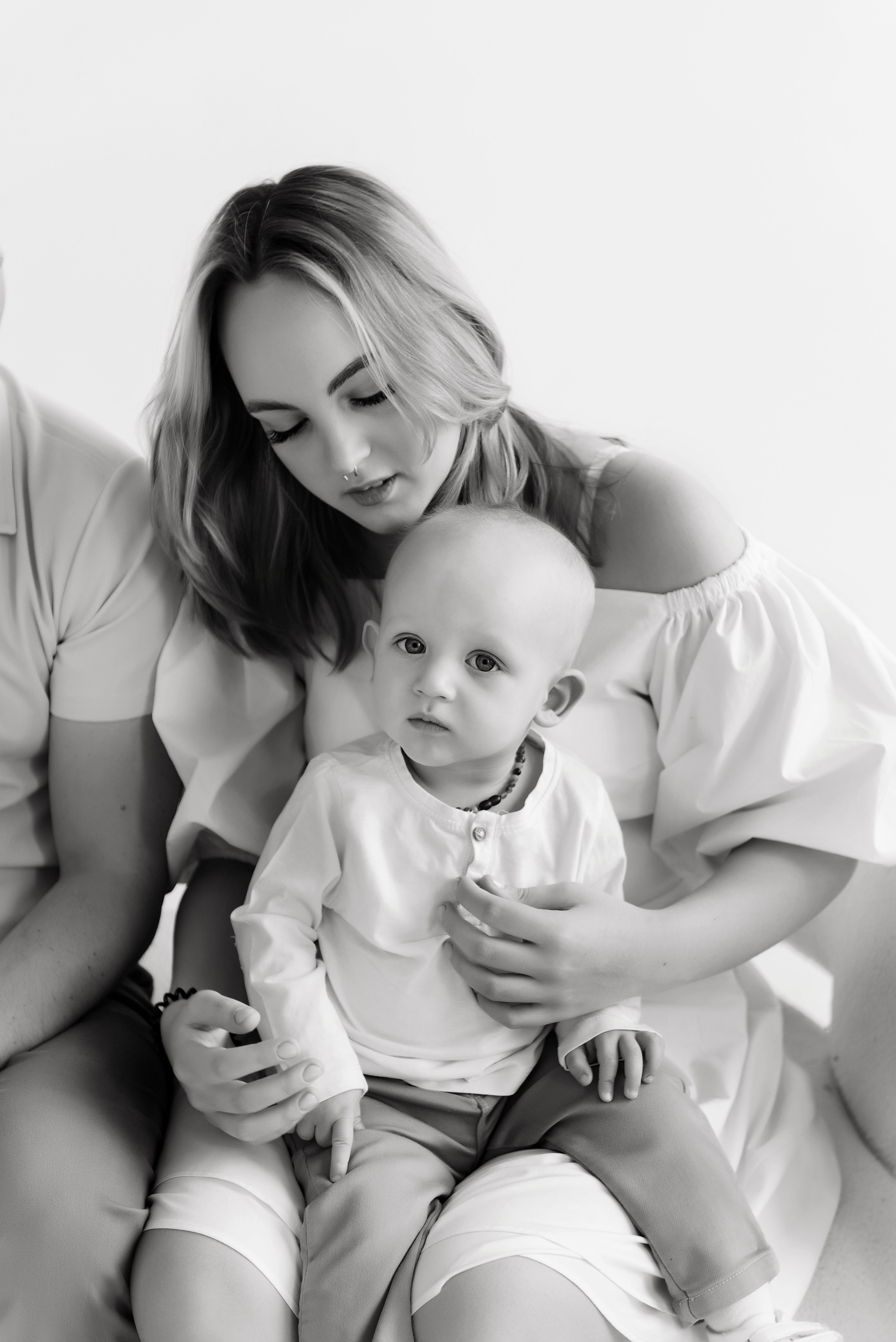 Семейная съёмка большой семьи в Москве. Детский фотограф в Долгопрудном и Москве