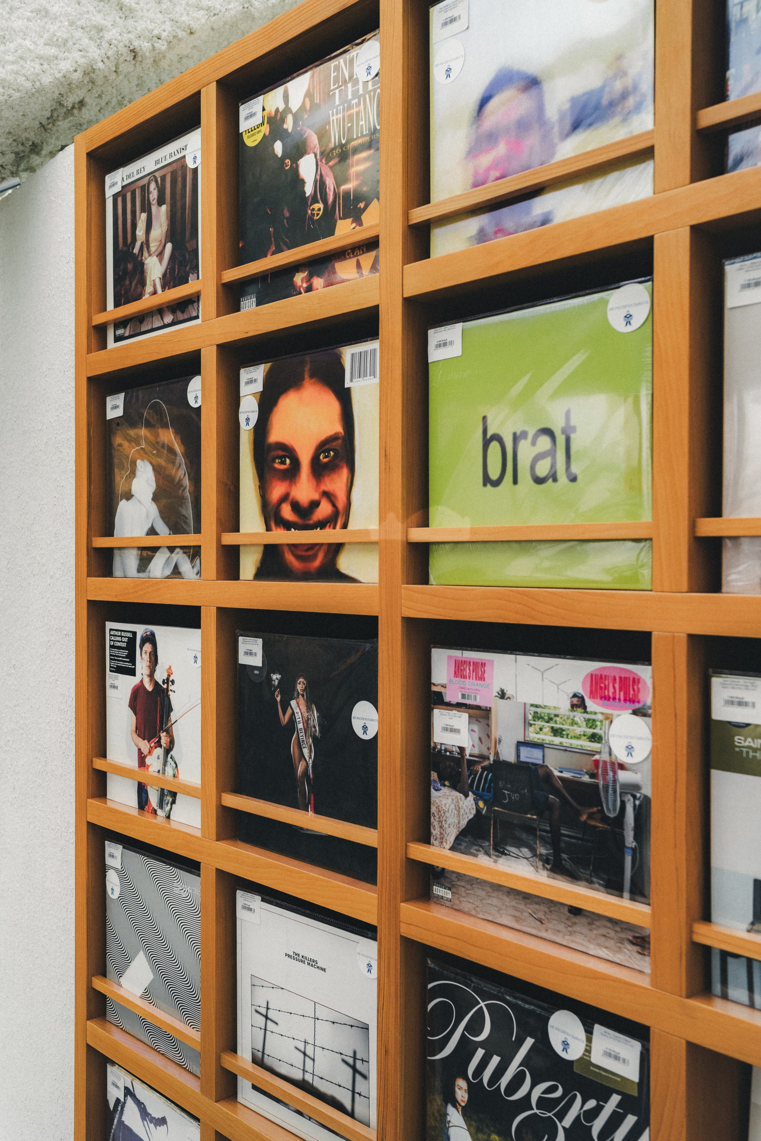 Found Record Store & Pizzeria. Фотограф Илья К. в Москве