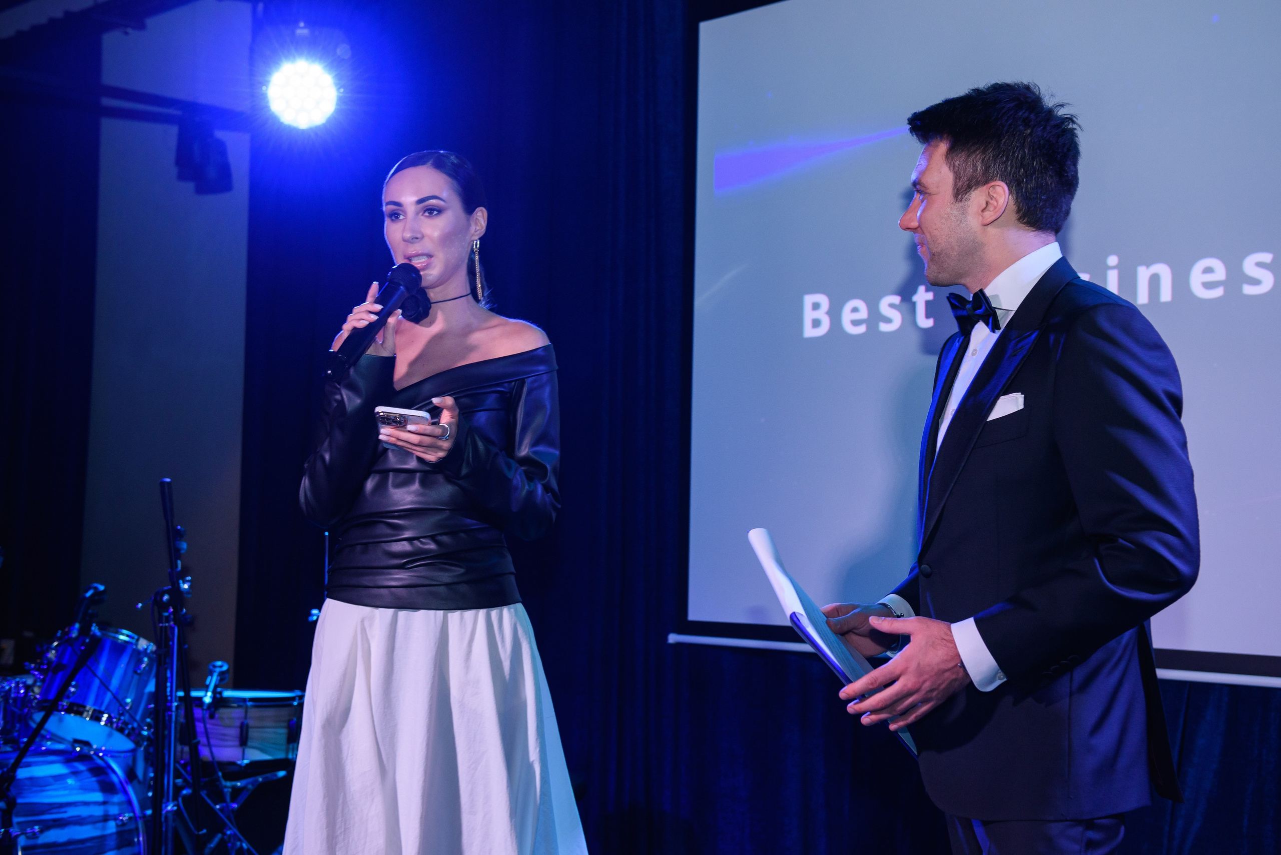 Личный фотограф на бизнес-церемонию, ресторан Caspian. Бренд-фотограф для экспертов и блогеров в Москве Влада Горбовская