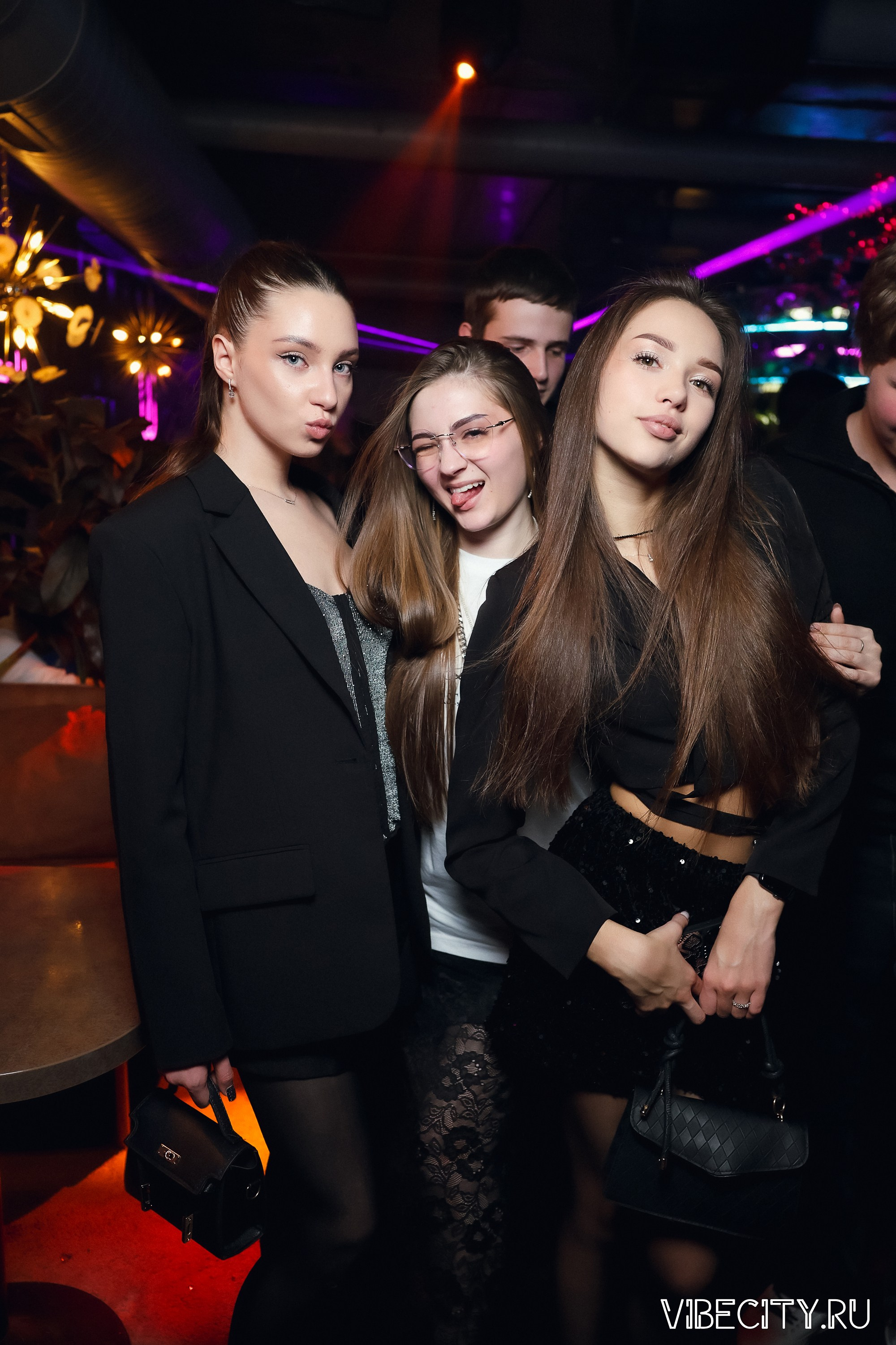 DOUBLE U. VIBECITY.RU Вайб Сити Ру Фоторепортажи Фотоотчеты Калининград